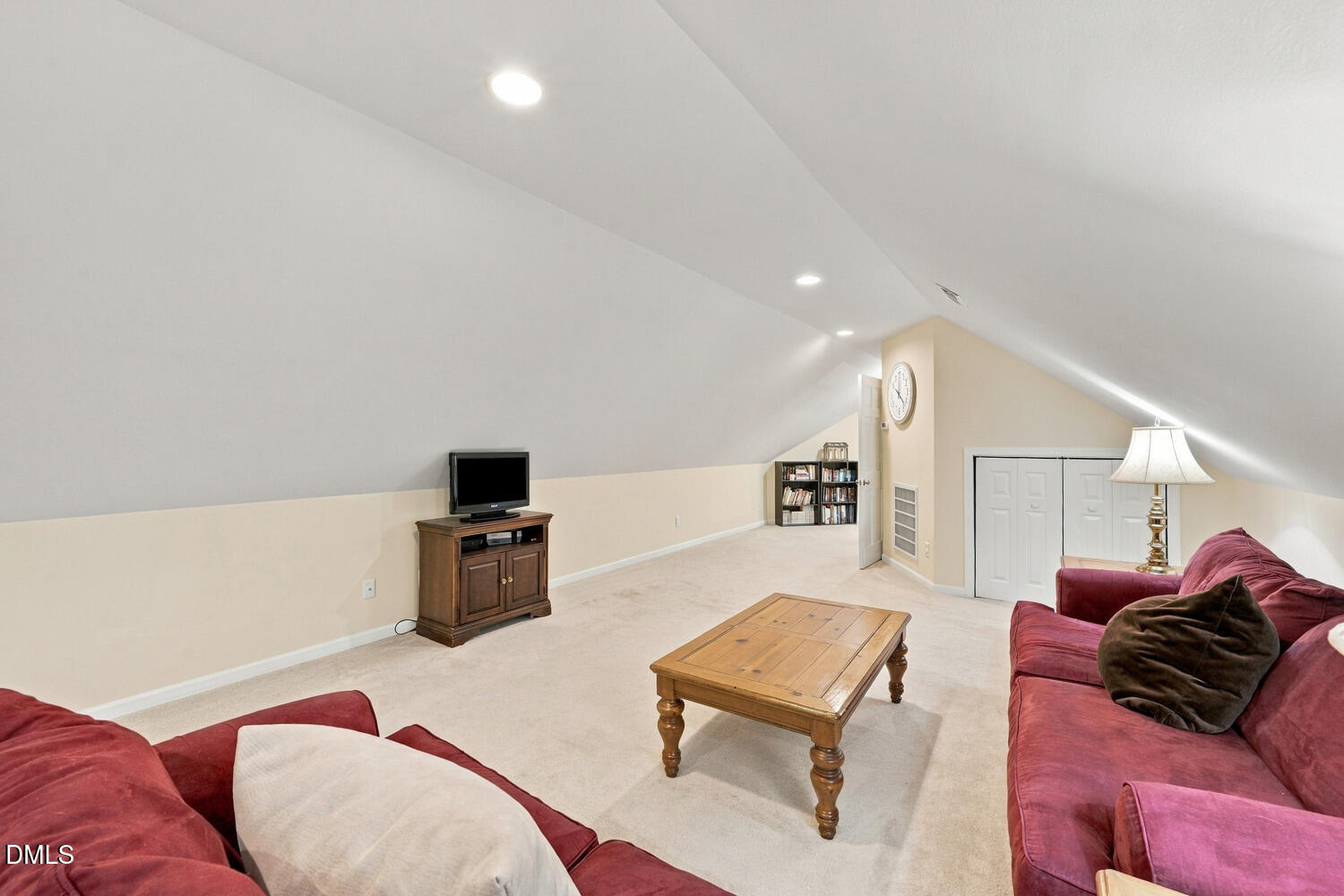 2213 Countrywood North Road N Property Photo 40