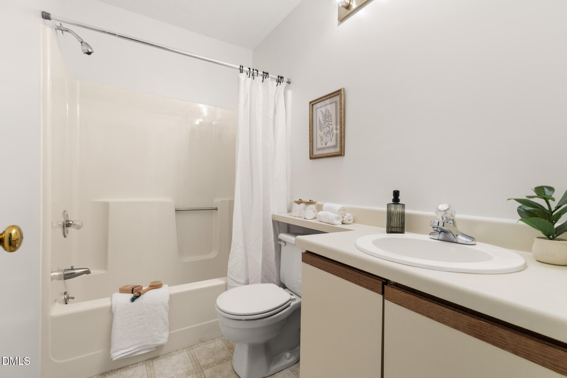 101 Standish Drive Property Photo 13