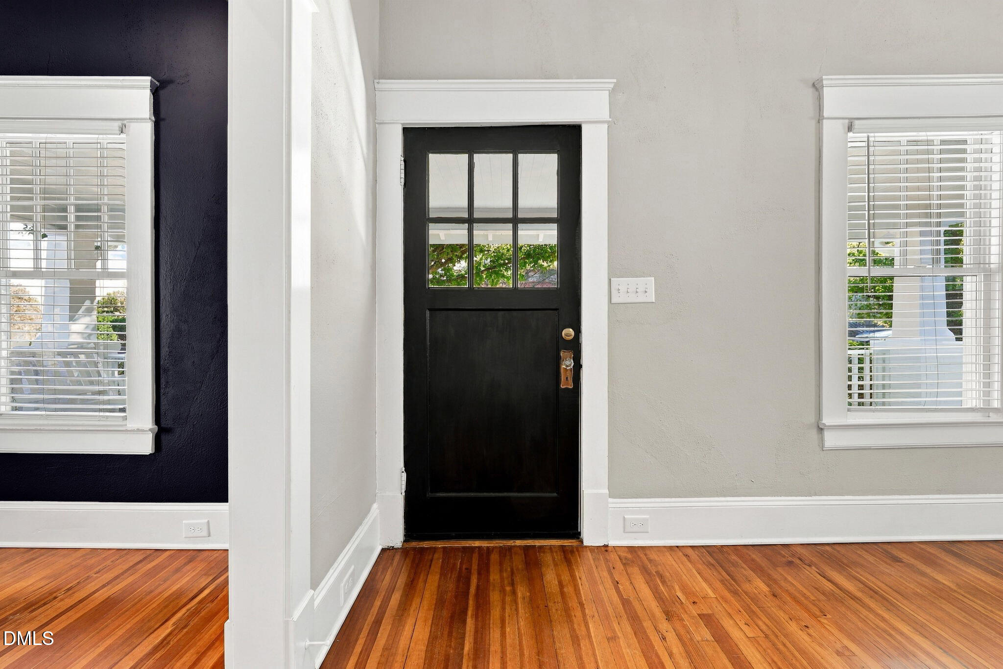 1305 Maryland Avenue Property Photo 4
