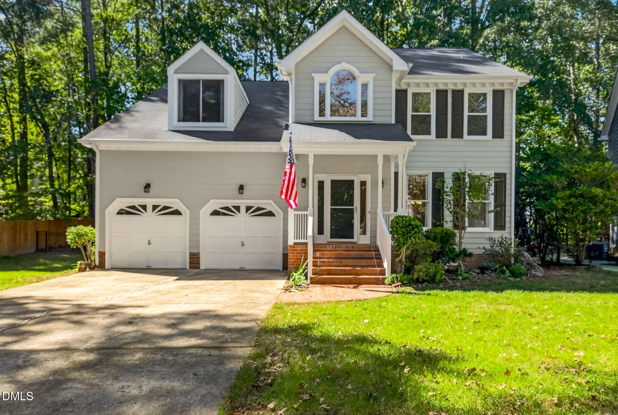 2109 Carriage Way Property Photo 1