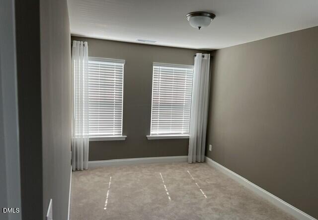 744 Ridge Cliff Lane Property Photo 9