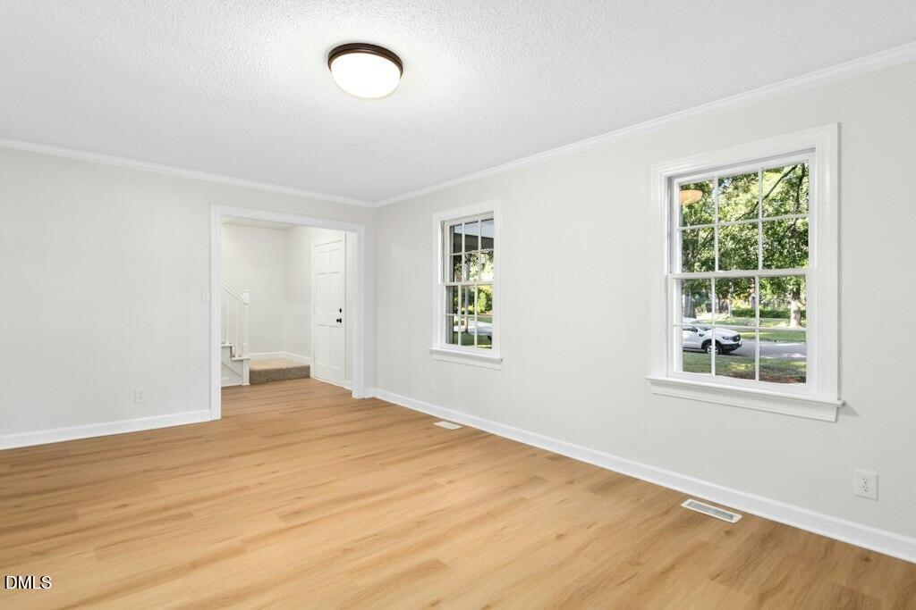 1215 S Crescent Drive Property Photo 10