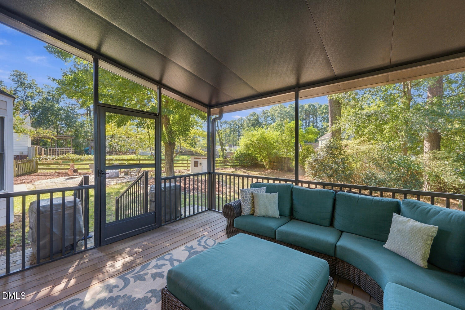 105 Pinewood Drive Property Photo 4