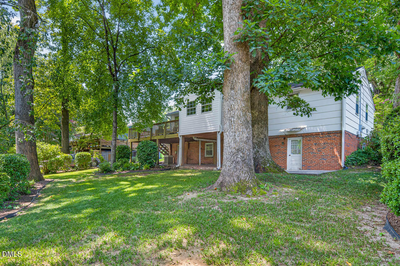2126 Woodview Drive Property Photo 37