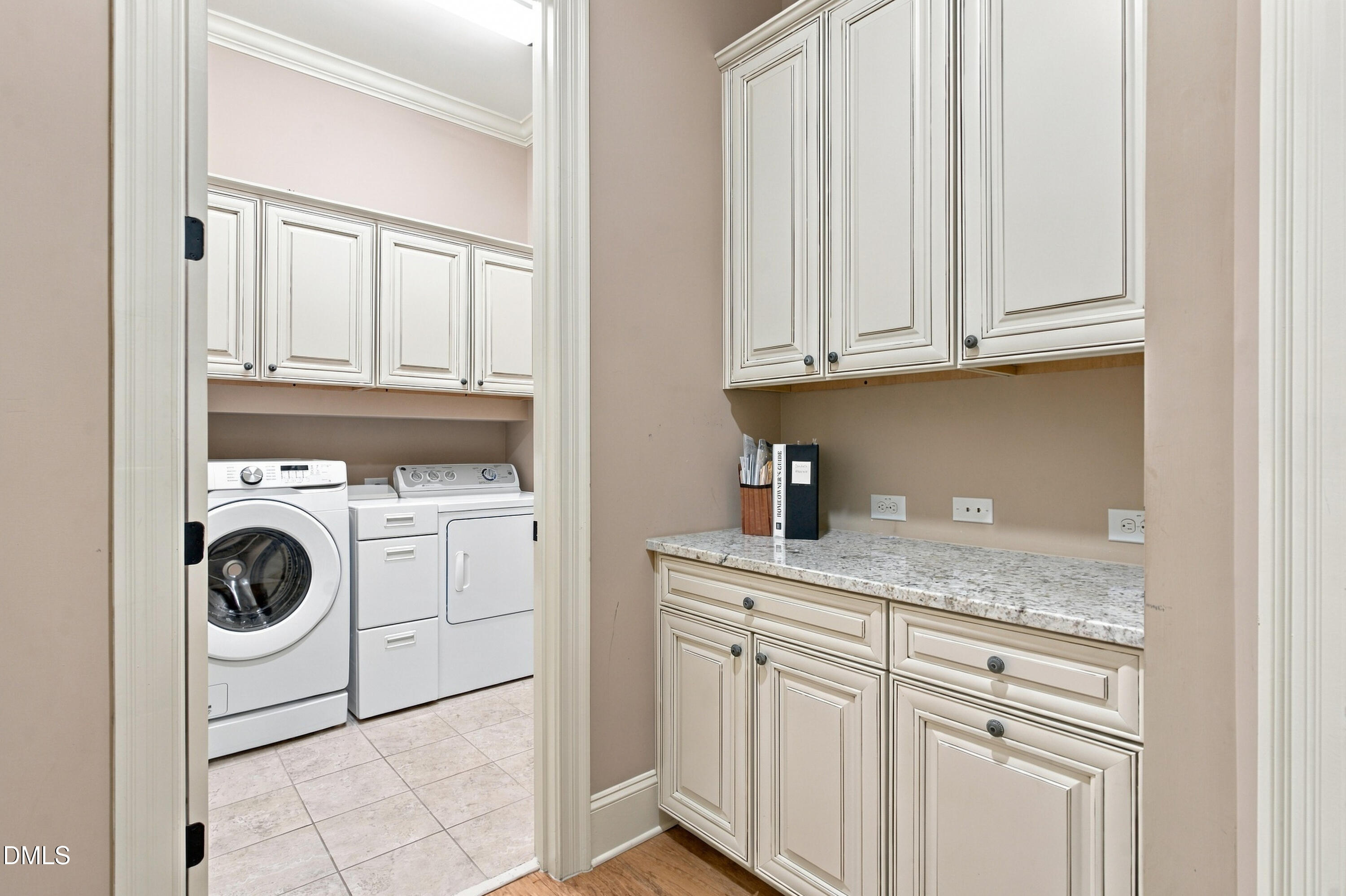 3813 Cottage Rose Lane Property Photo 40