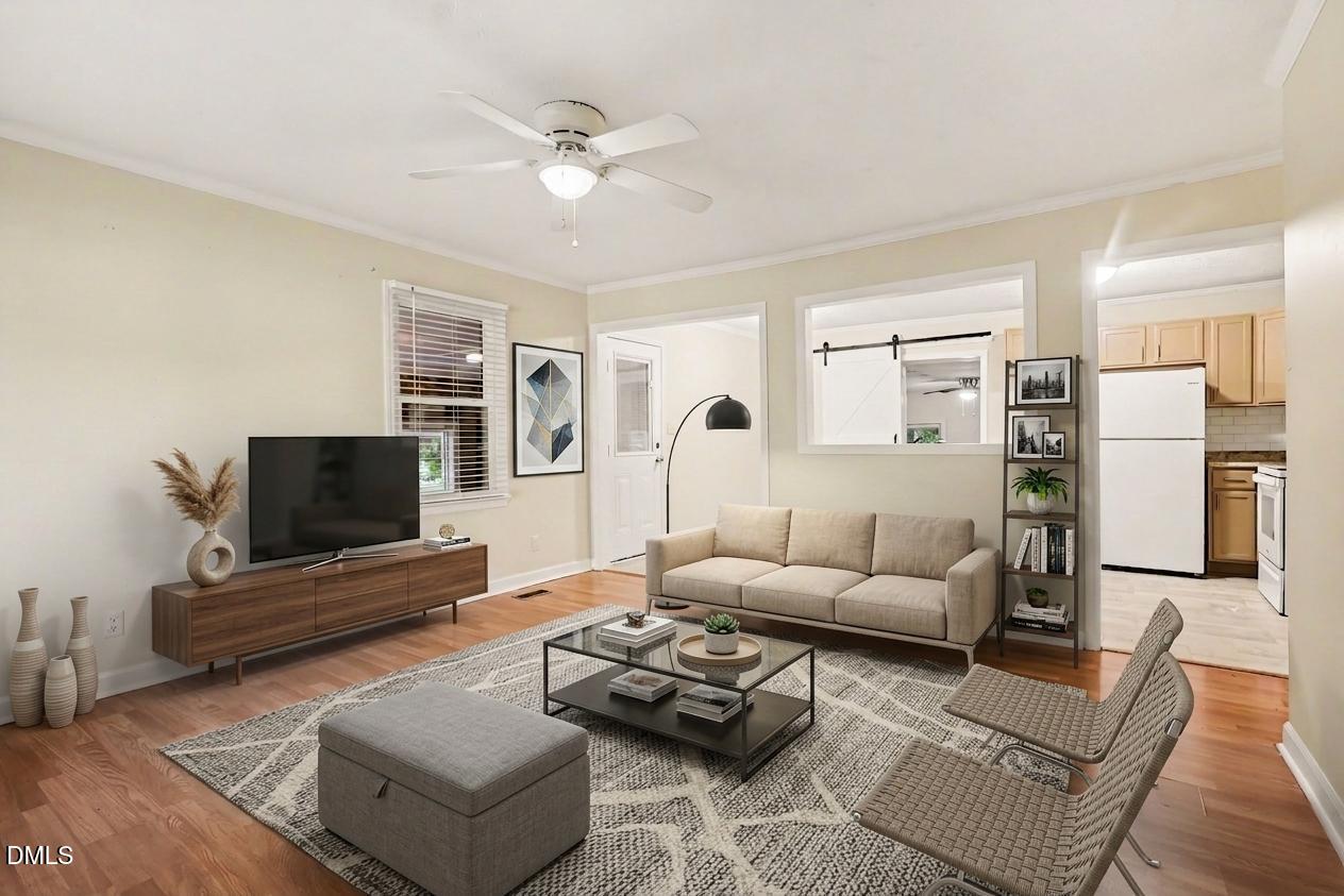 1012 Lisa Circle Property Photo 3