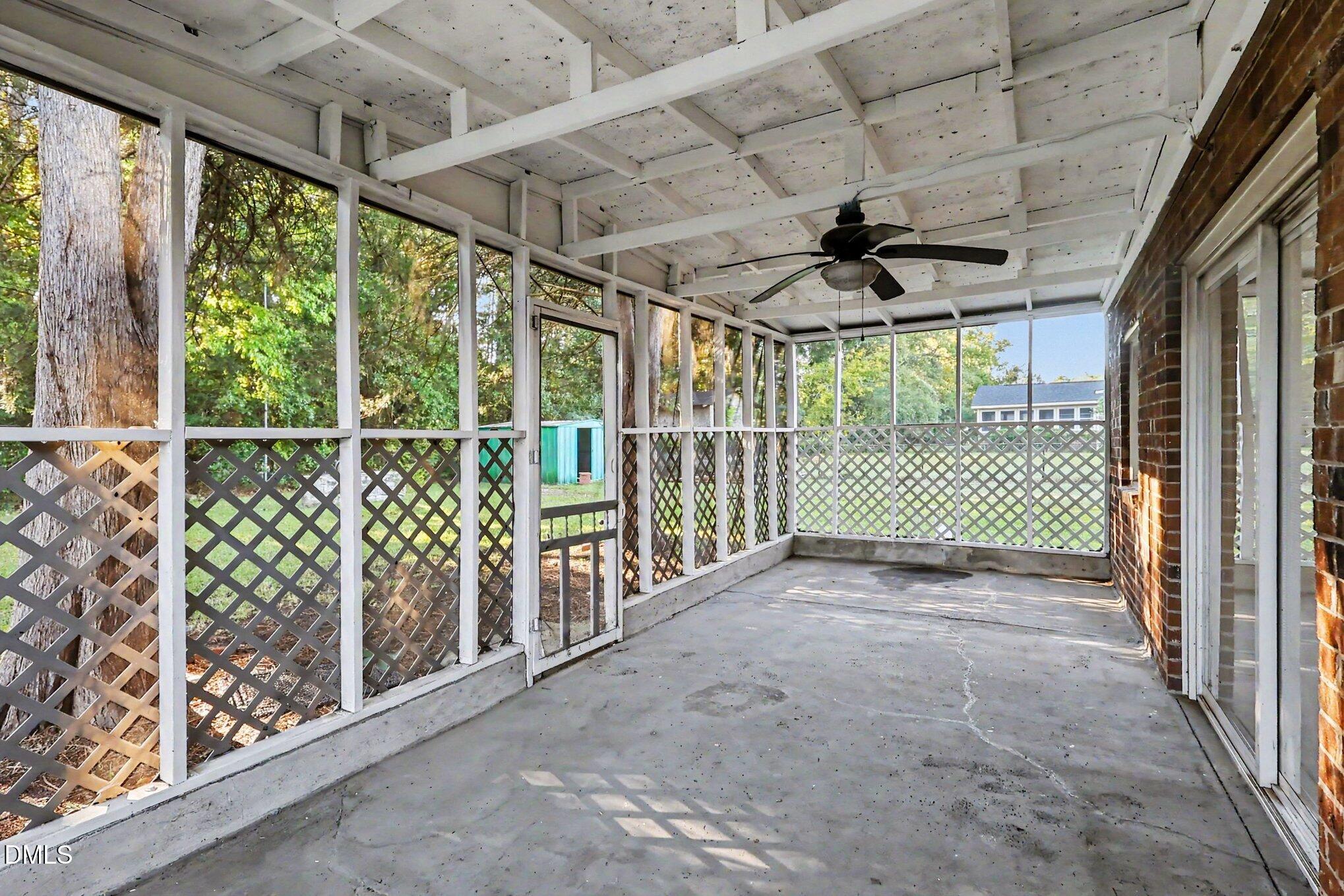 1012 Lisa Circle Property Photo 6