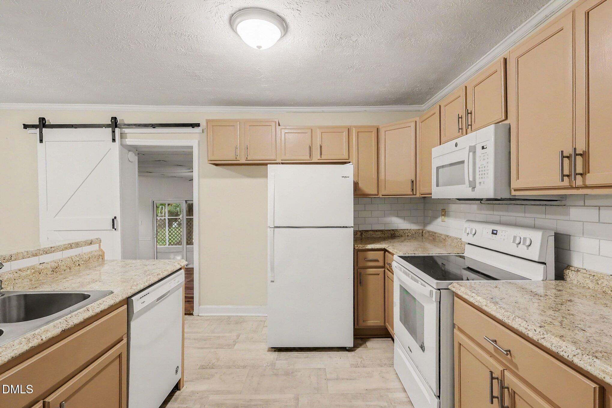 1012 Lisa Circle Property Photo 10