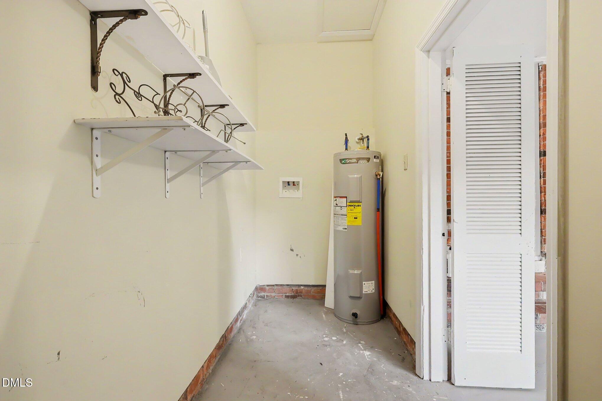 1012 Lisa Circle Property Photo 22