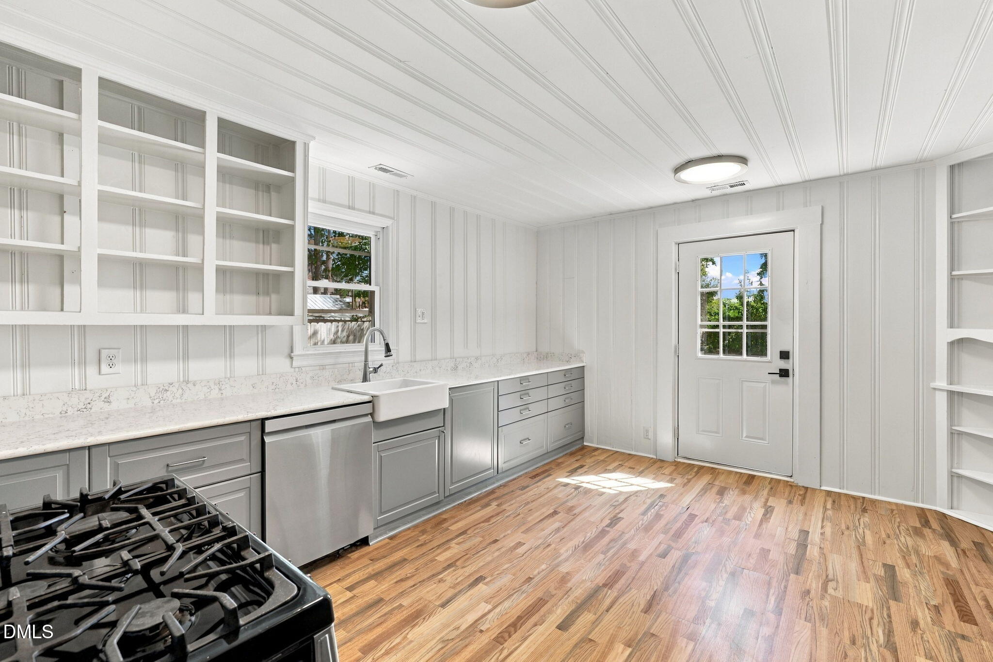 113 W Sycamore Street Property Photo 30