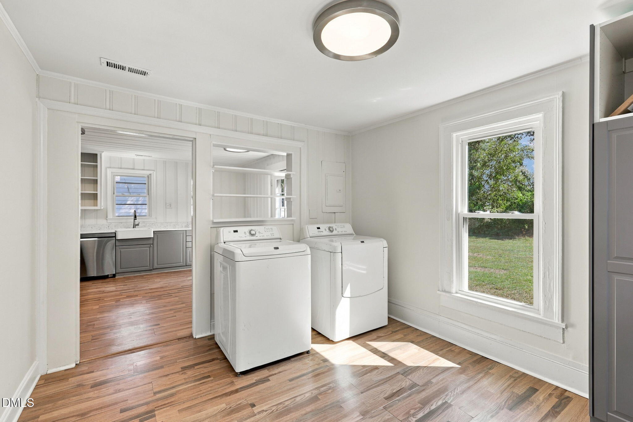 113 W Sycamore Street Property Photo 37