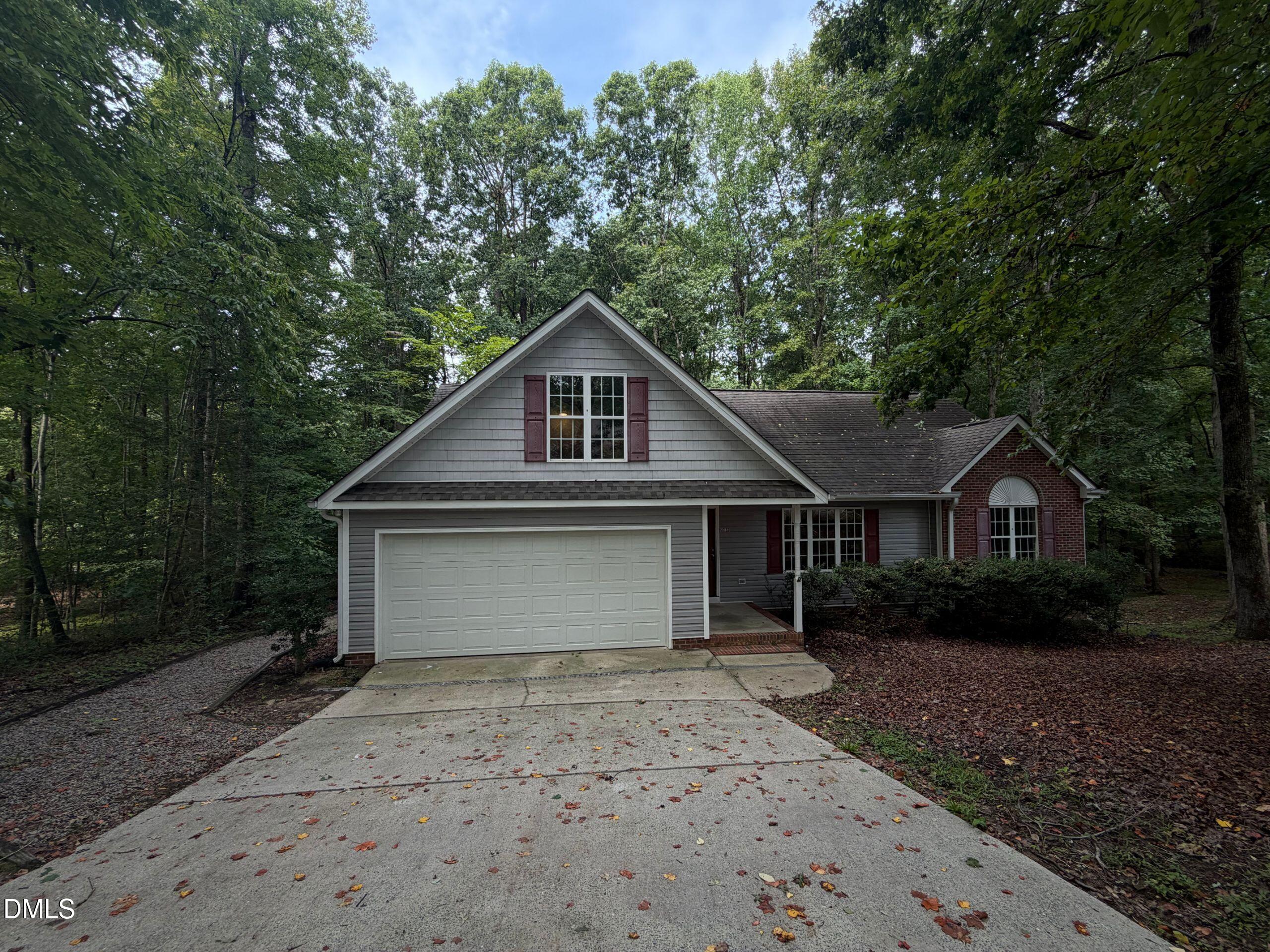 6073 Jones Circle Property Photo 1