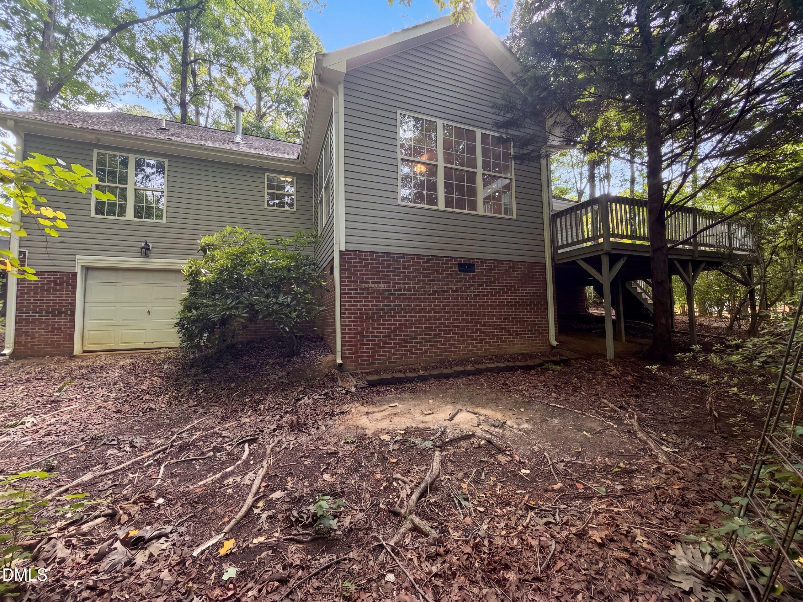 6073 Jones Circle Property Photo 5