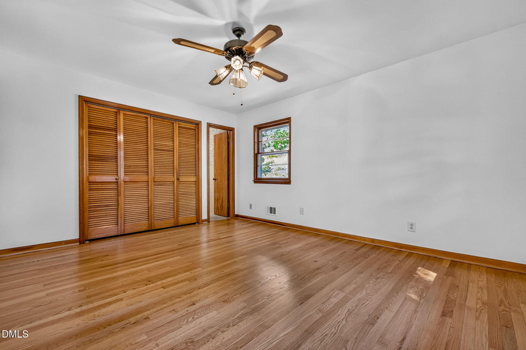 1107 Warren Avenue Property Photo 26
