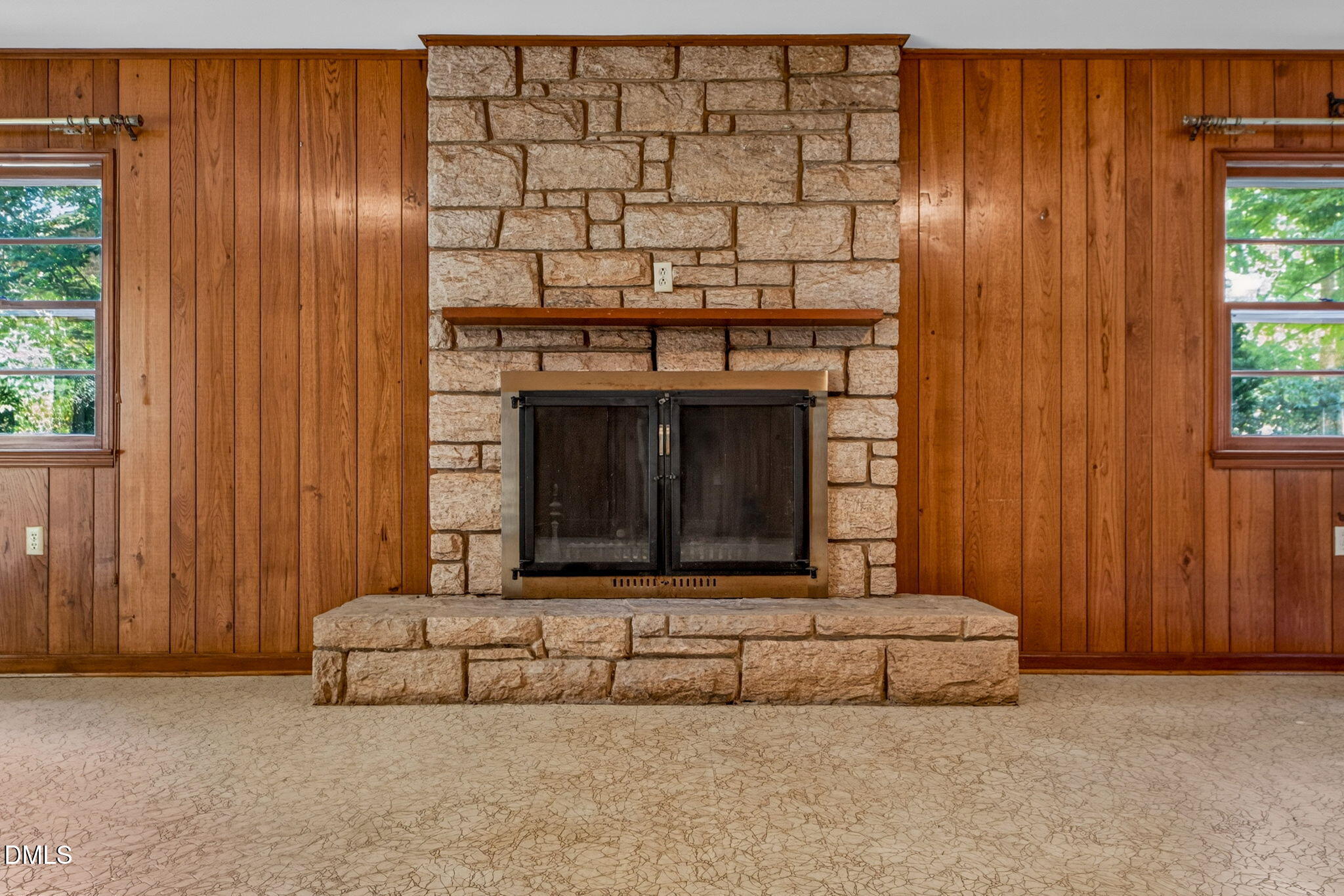 1107 Warren Avenue Property Photo 33