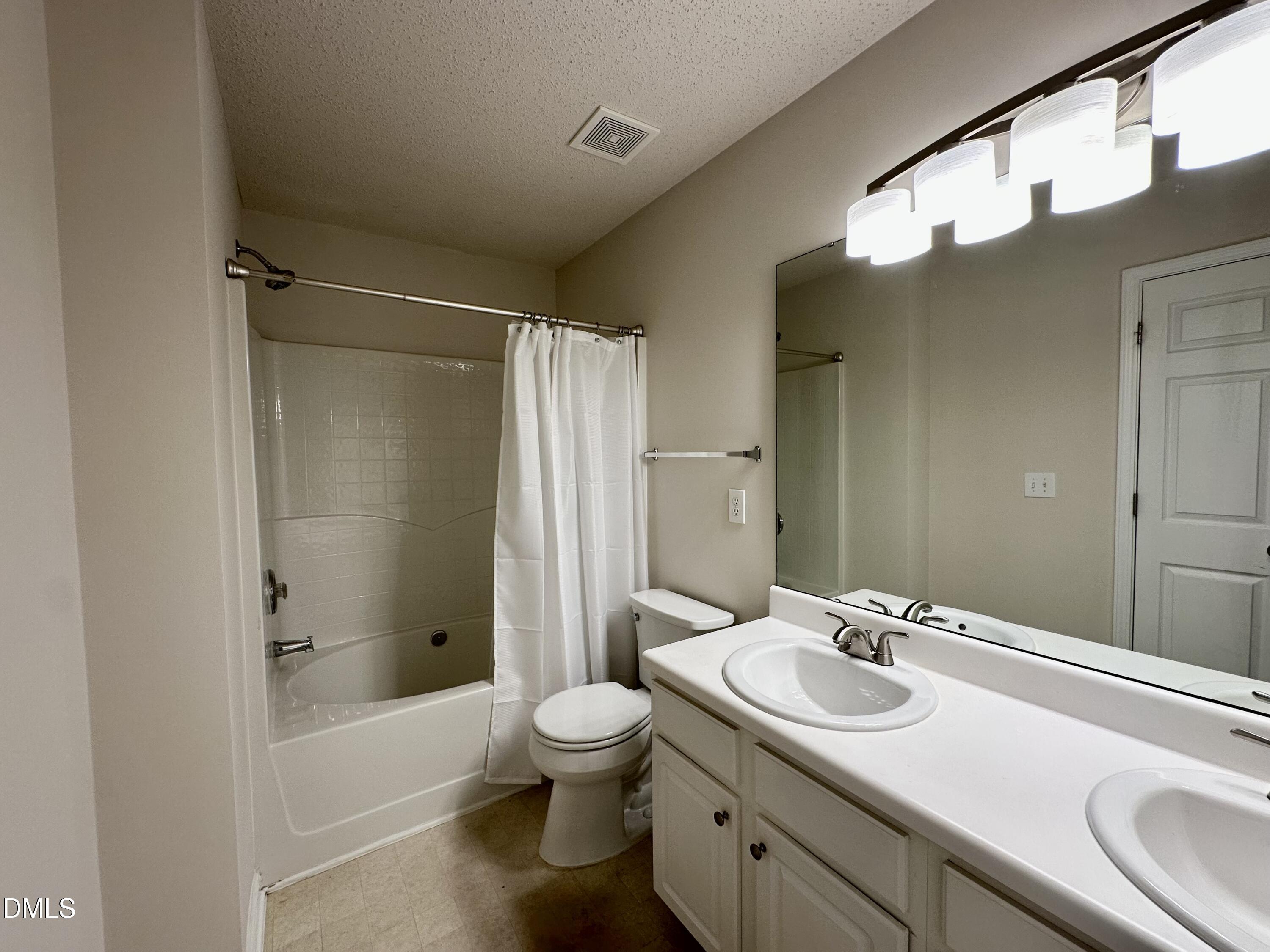 508 Canyon Lake Circle Property Photo 11