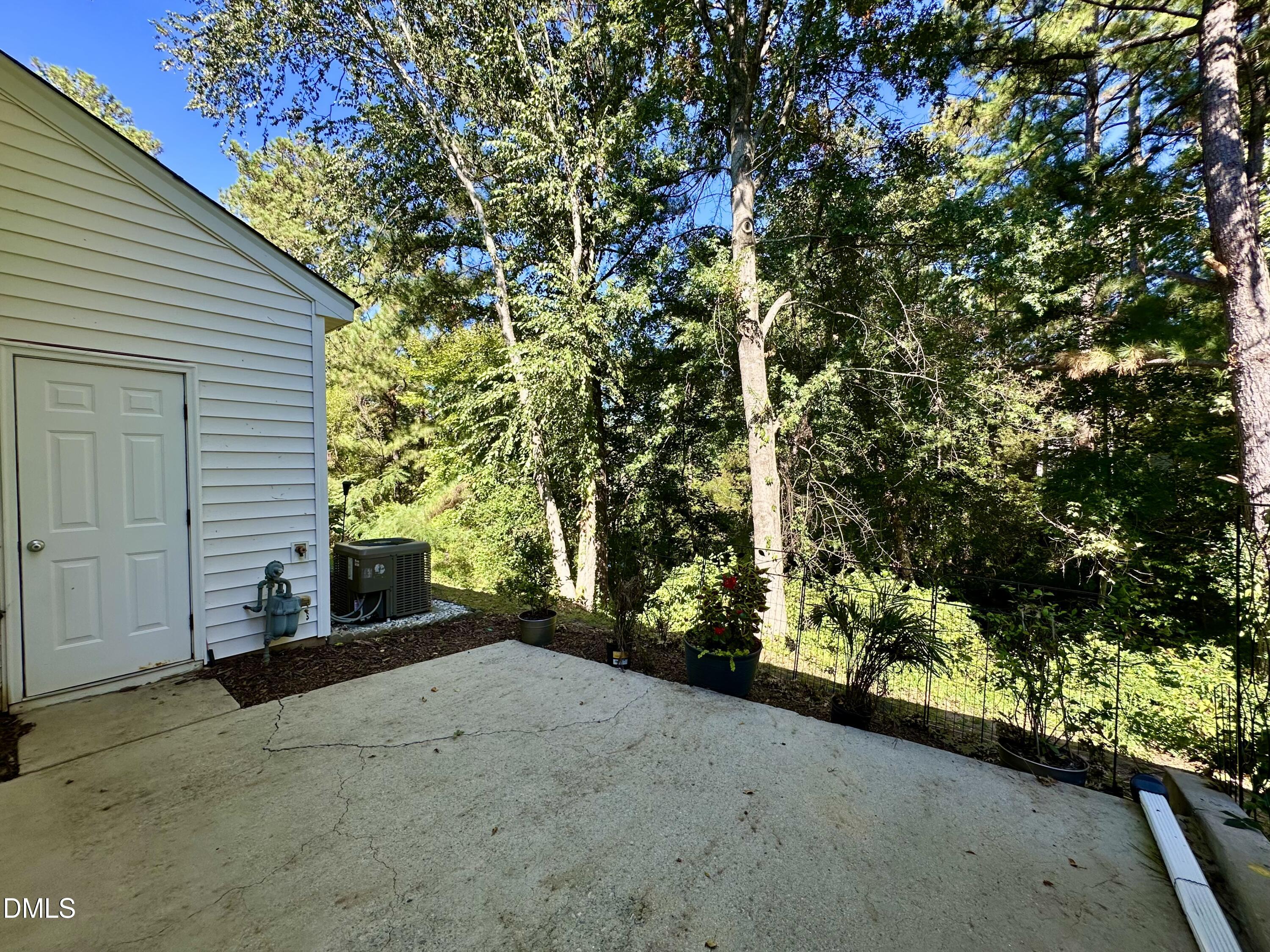508 Canyon Lake Circle Property Photo 19