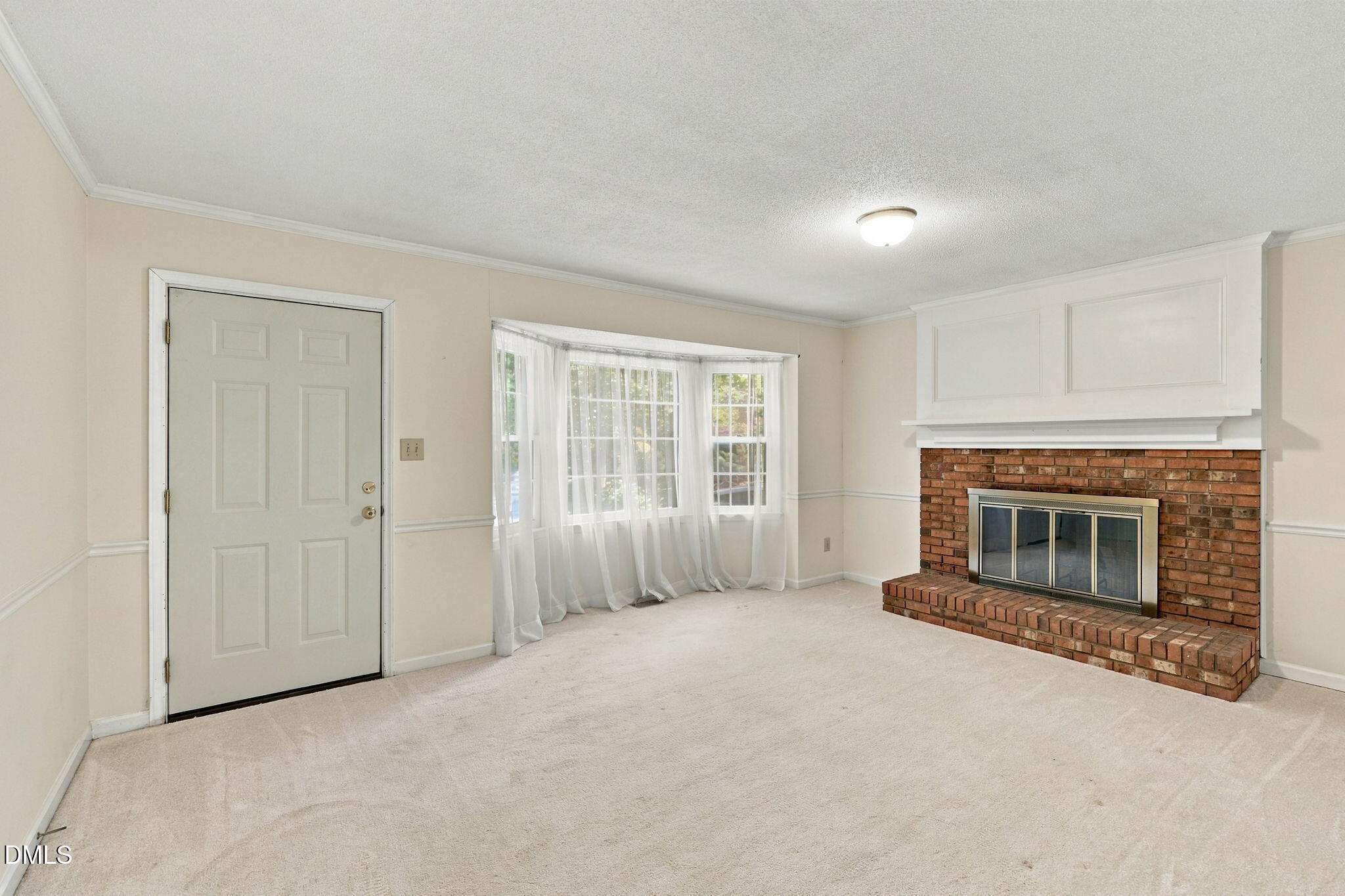 3804 Banstead Court Property Photo 6