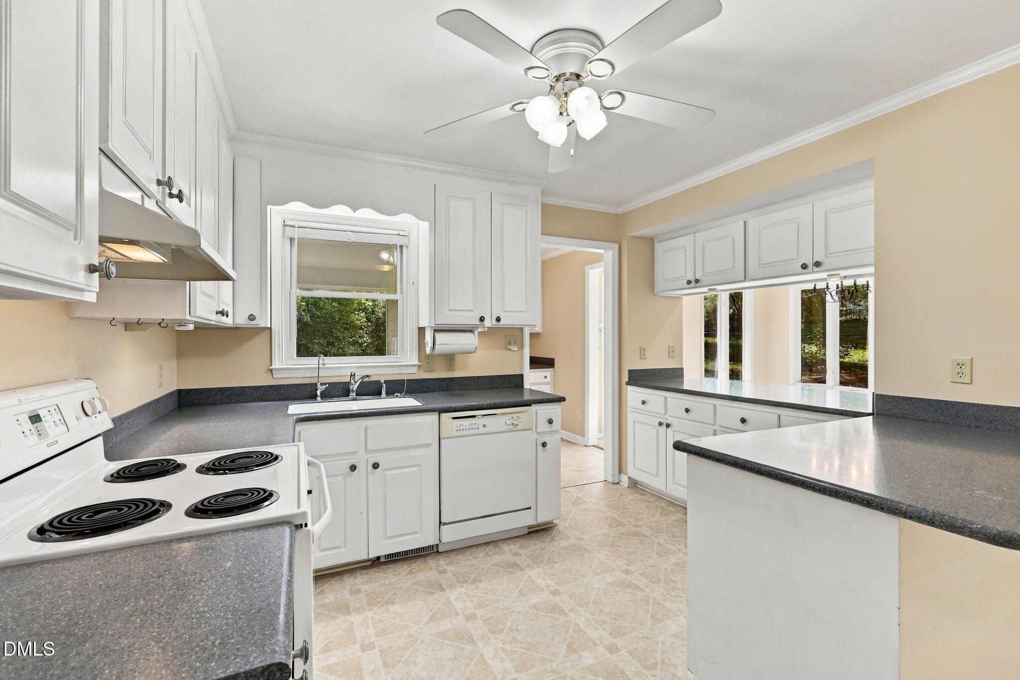 3804 Banstead Court Property Photo 10