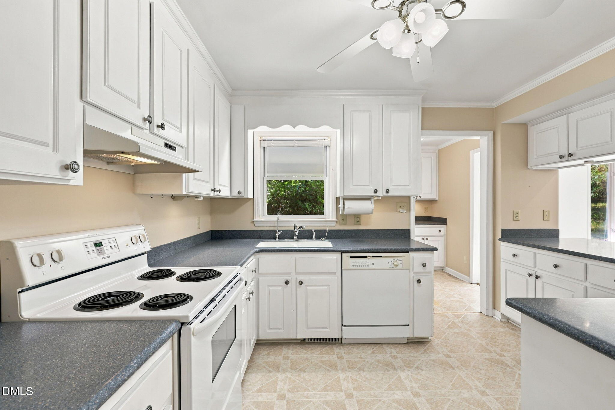 3804 Banstead Court Property Photo 12