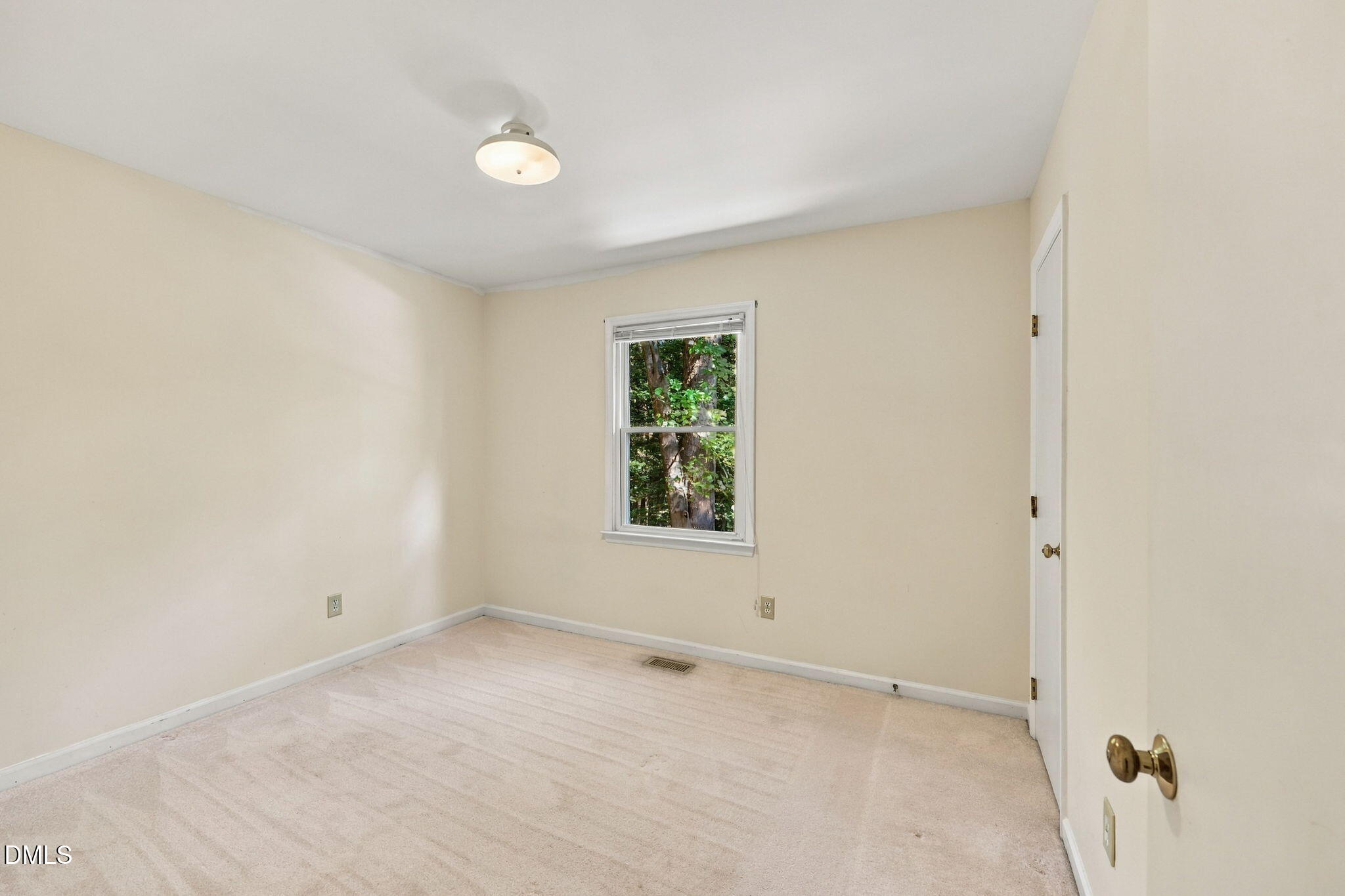 3804 Banstead Court Property Photo 25