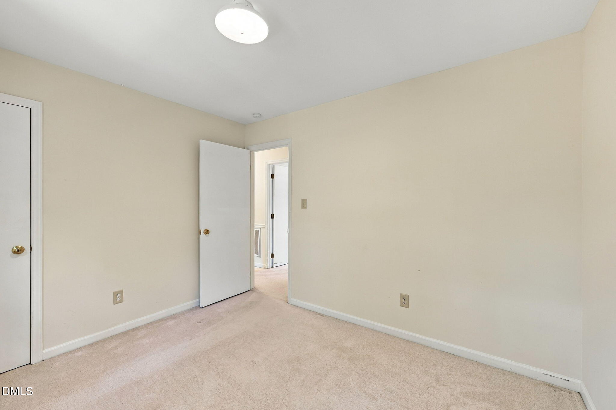 3804 Banstead Court Property Photo 26