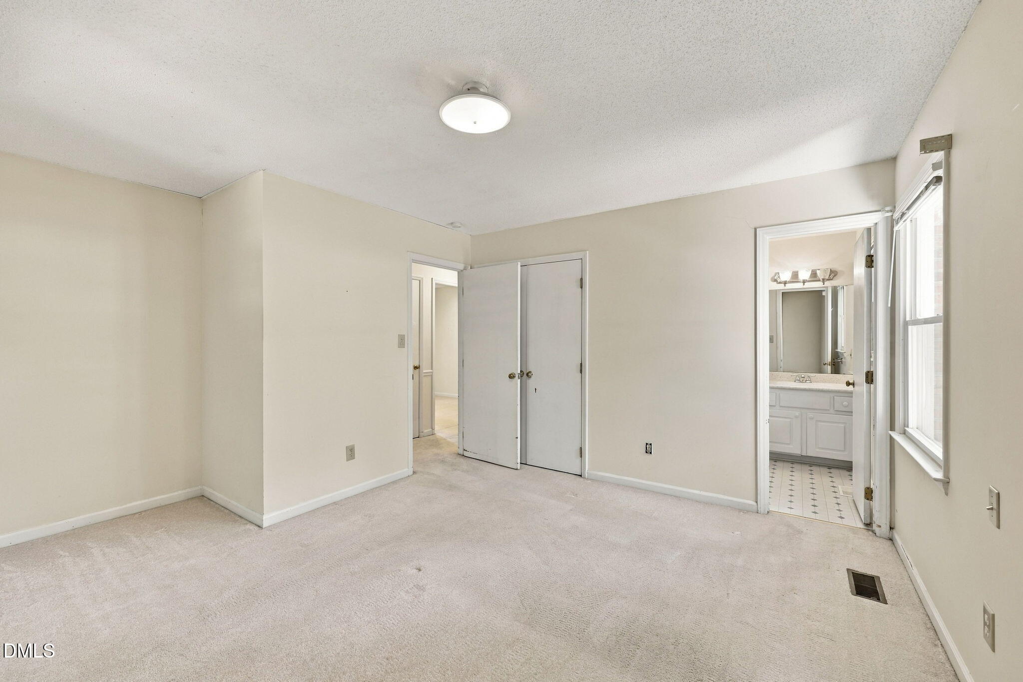 3804 Banstead Court Property Photo 28