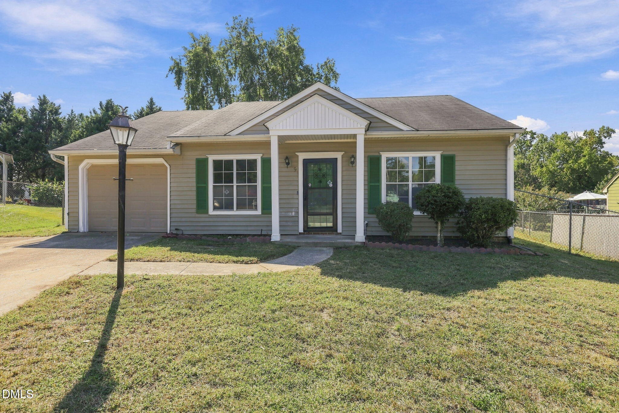 9 Melody Circle Property Photo 1