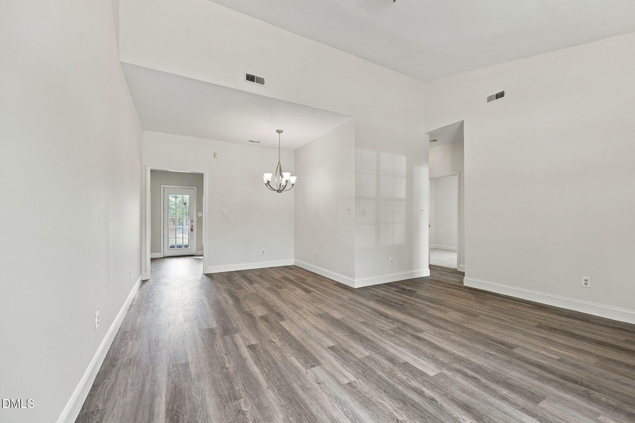 9 Melody Circle Property Photo 7