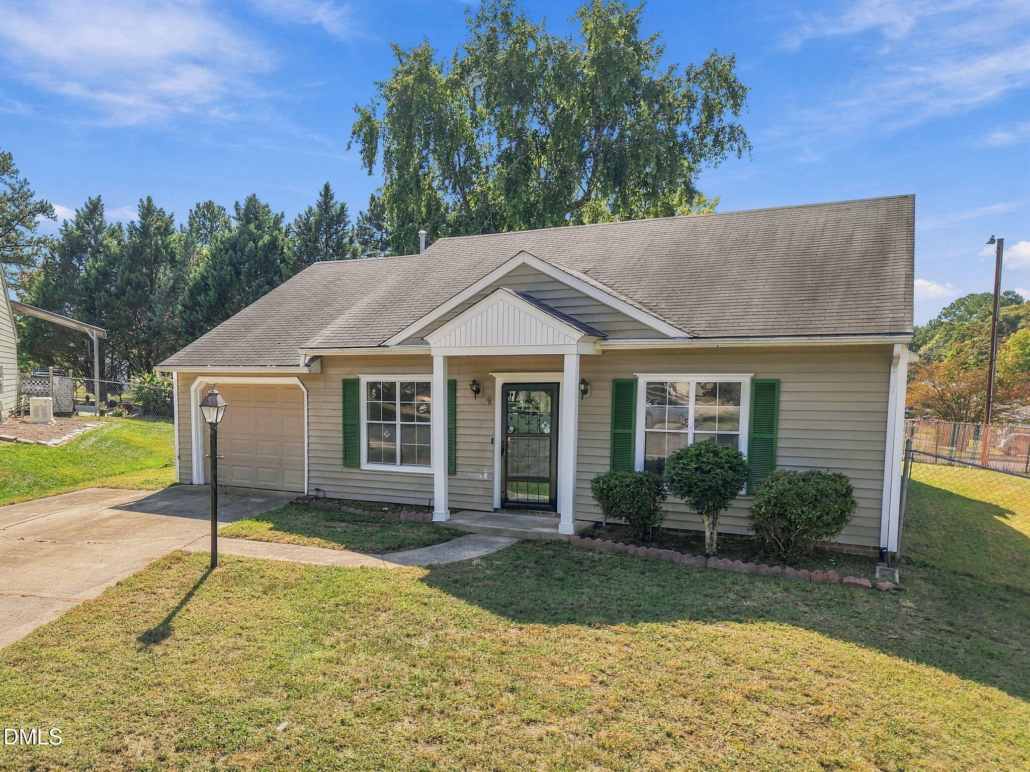9 Melody Circle Property Photo 37