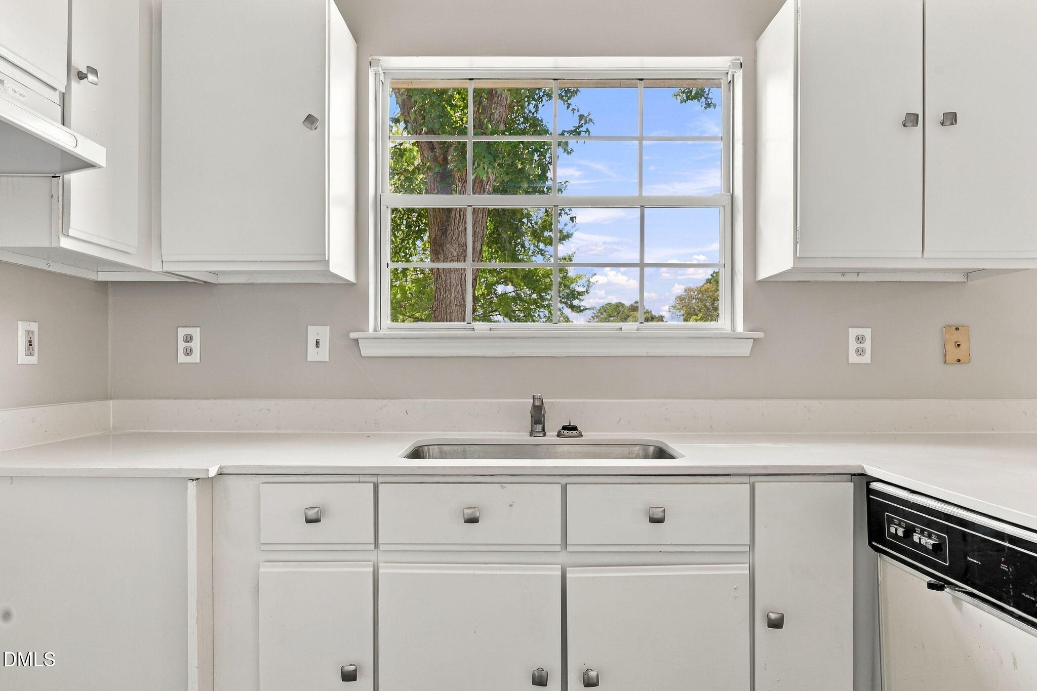 9 Melody Circle Property Photo 40