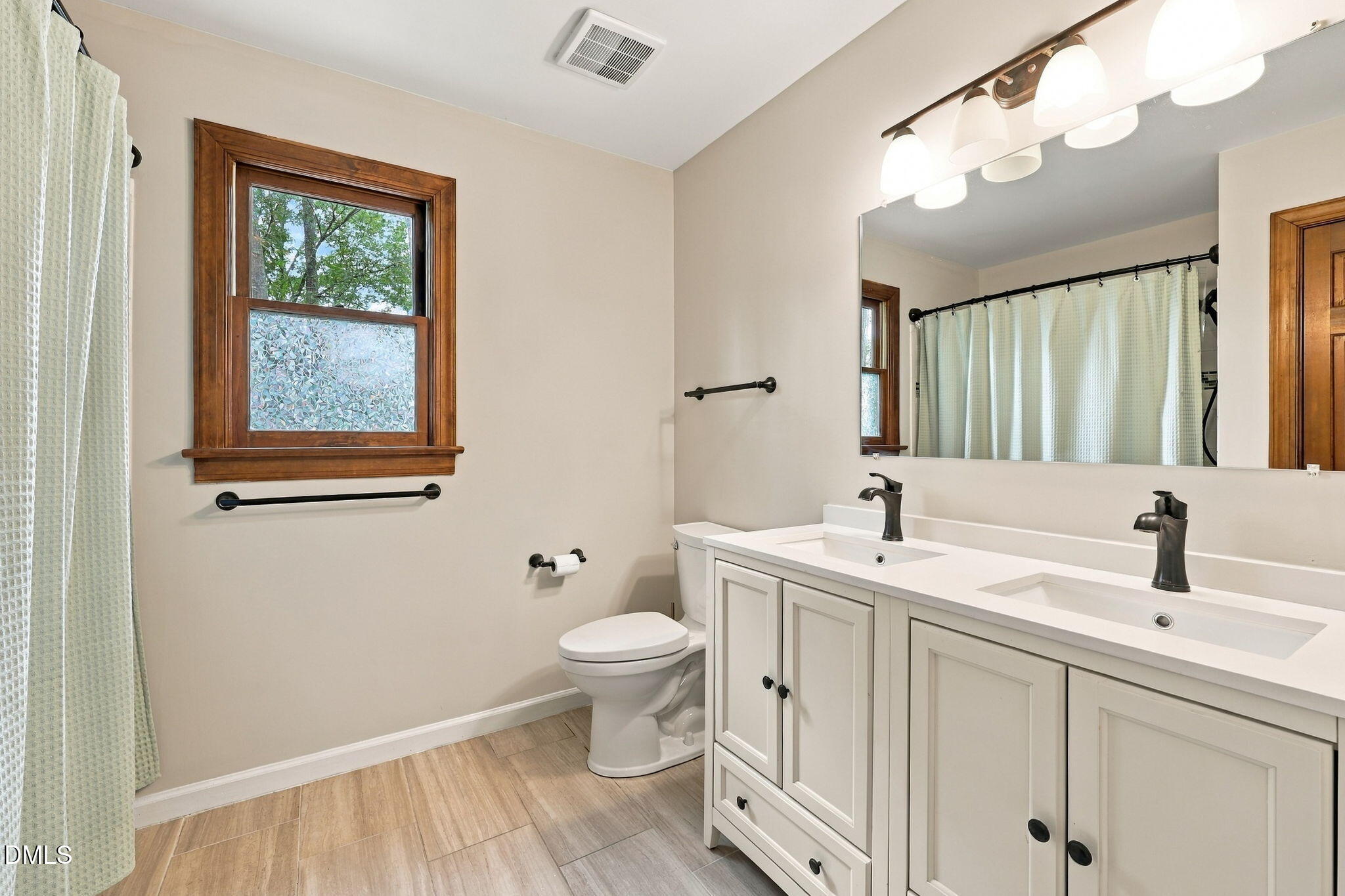 1301 Raybon Drive Property Photo 16