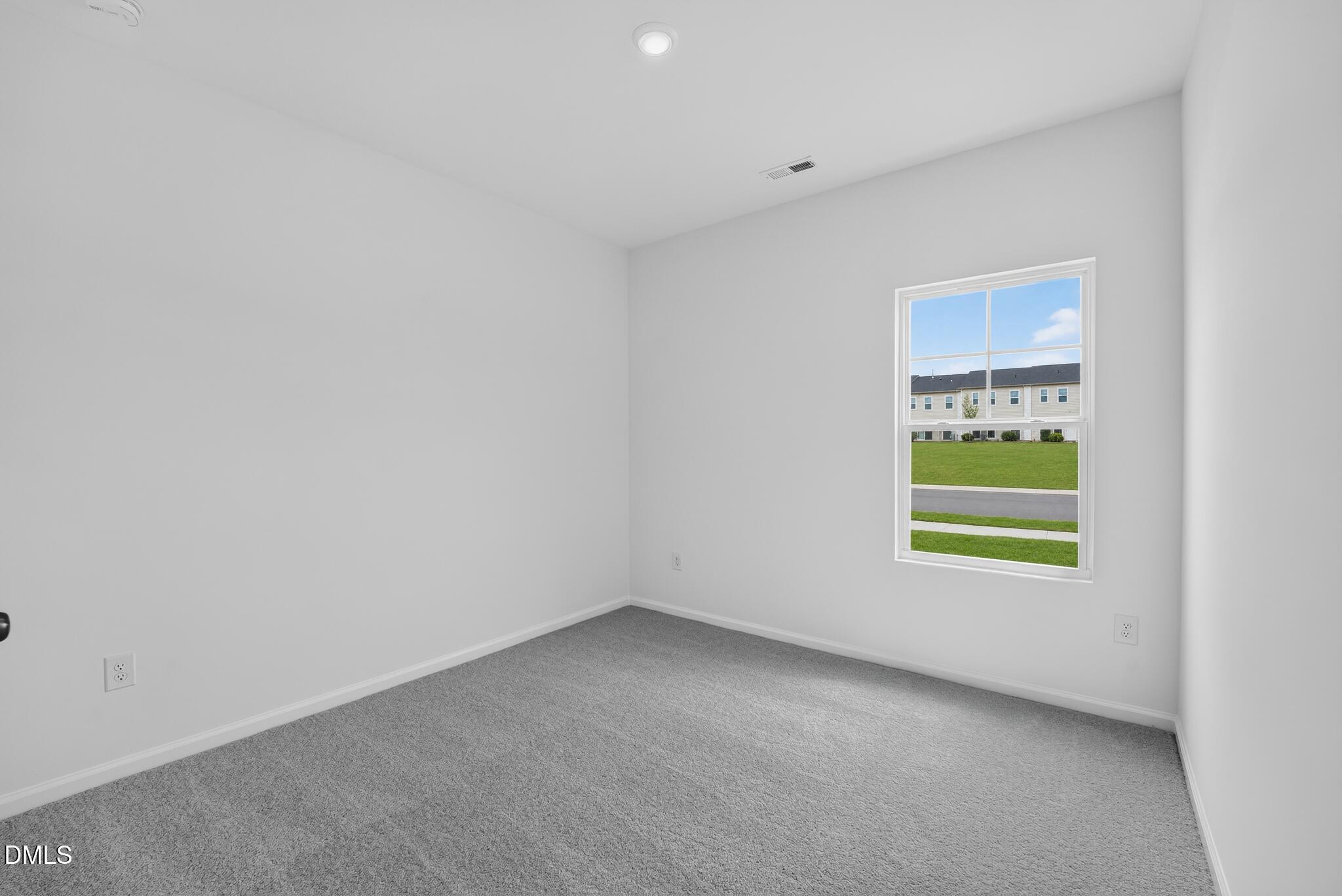 121 Angelica Drive Property Photo 15