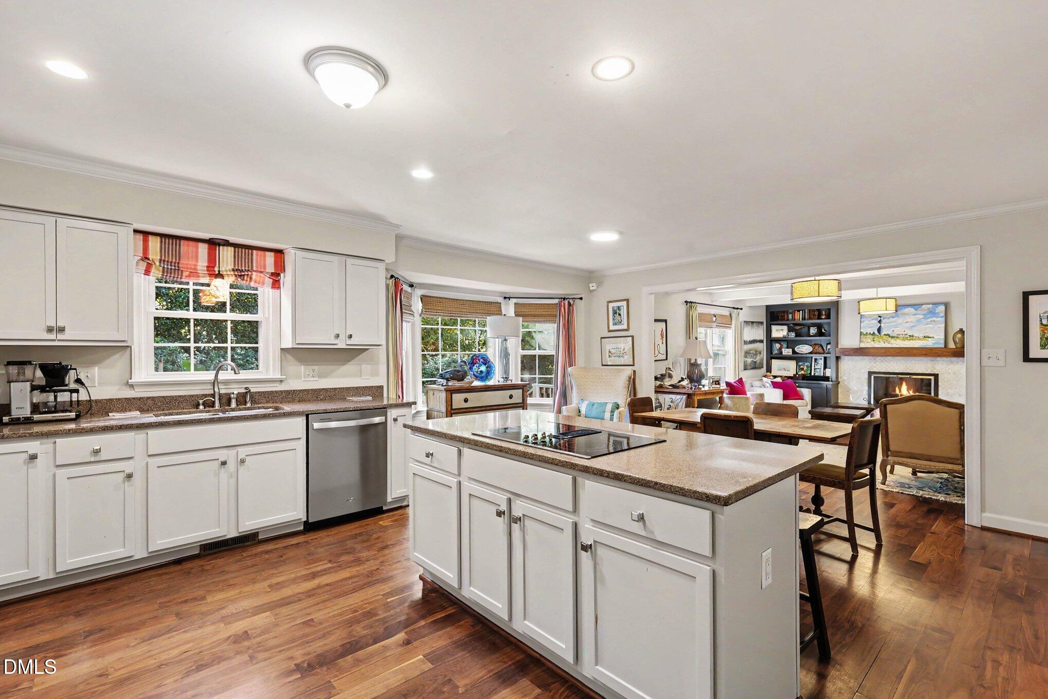 5921 Valley Estates Drive Property Photo 14
