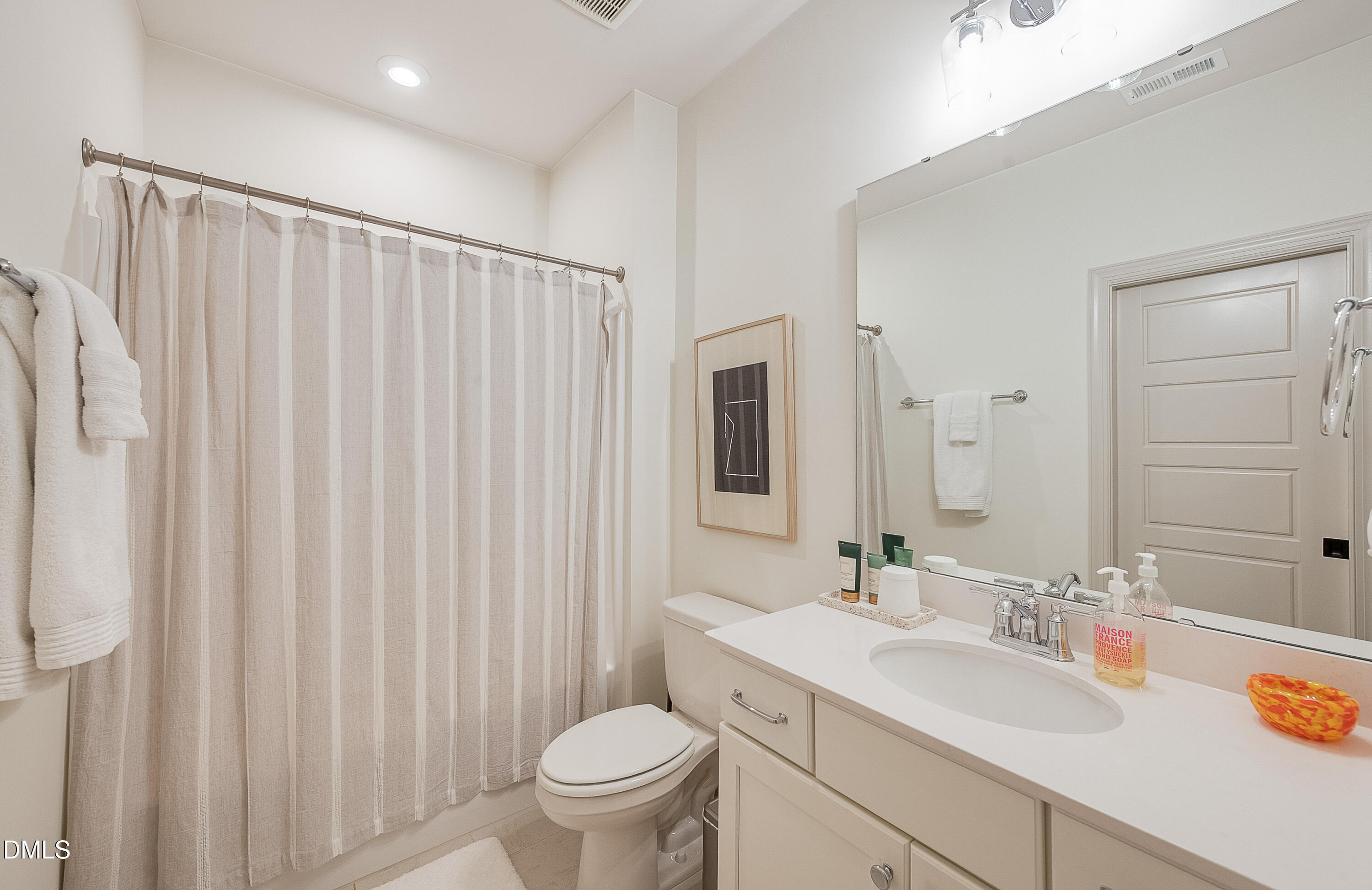 220 Wendover Parkway Property Photo 24
