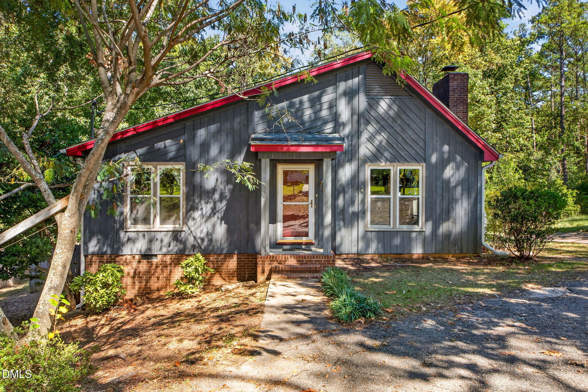 1712 Cranston Road Property Photo 1