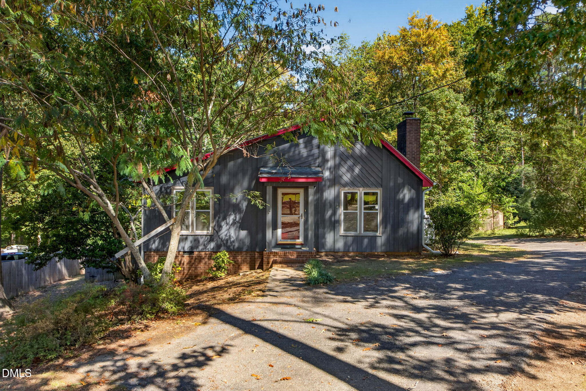 1712 Cranston Road Property Photo 2