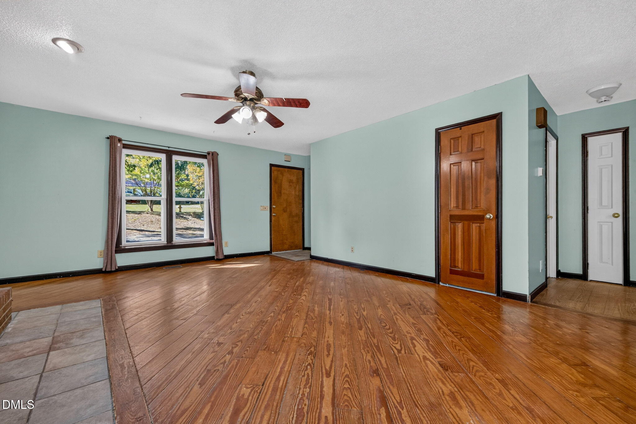 1712 Cranston Road Property Photo 9