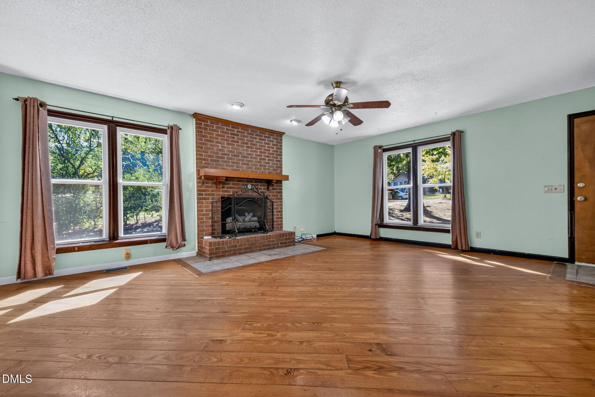 1712 Cranston Road Property Photo 10