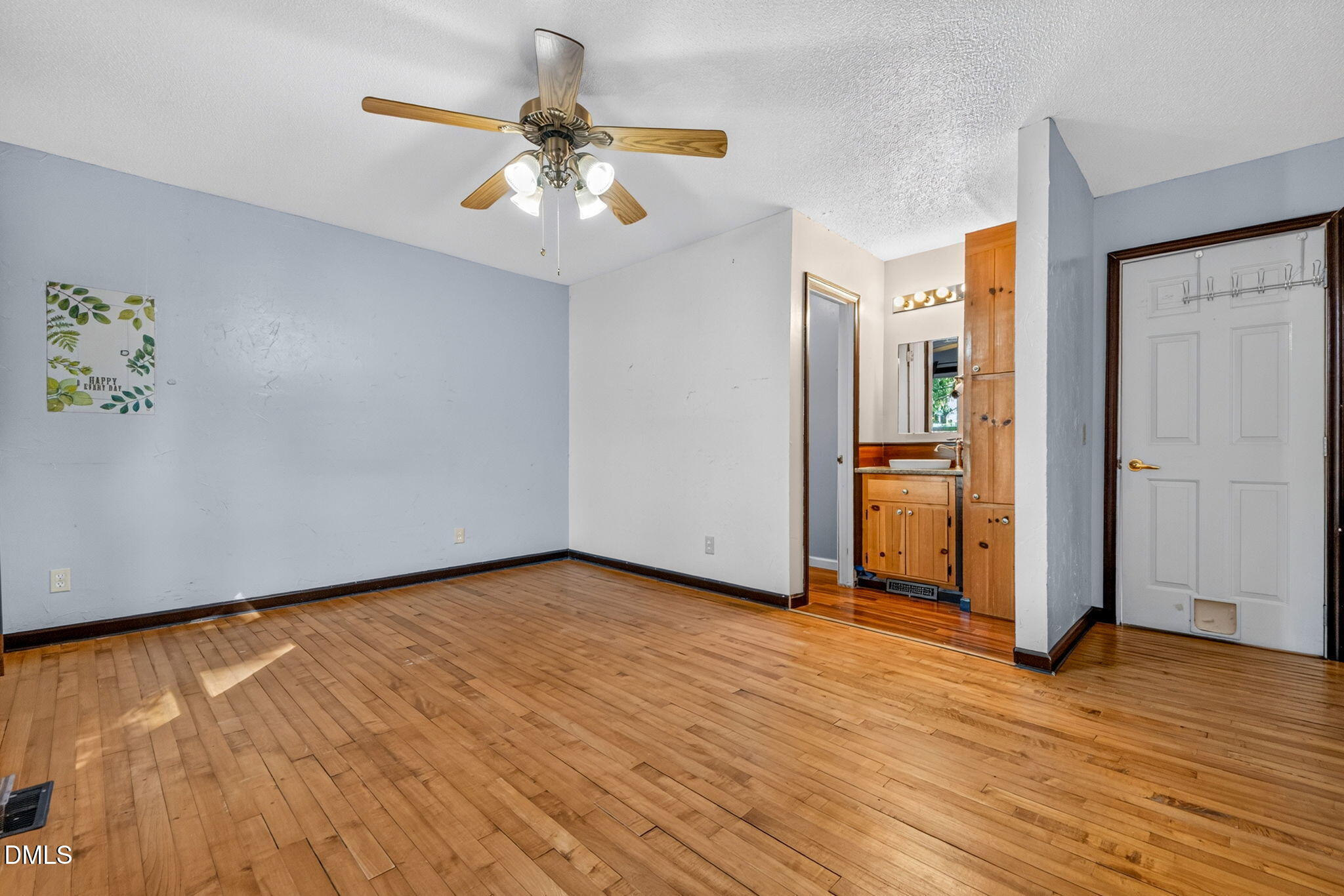 1712 Cranston Road Property Photo 19