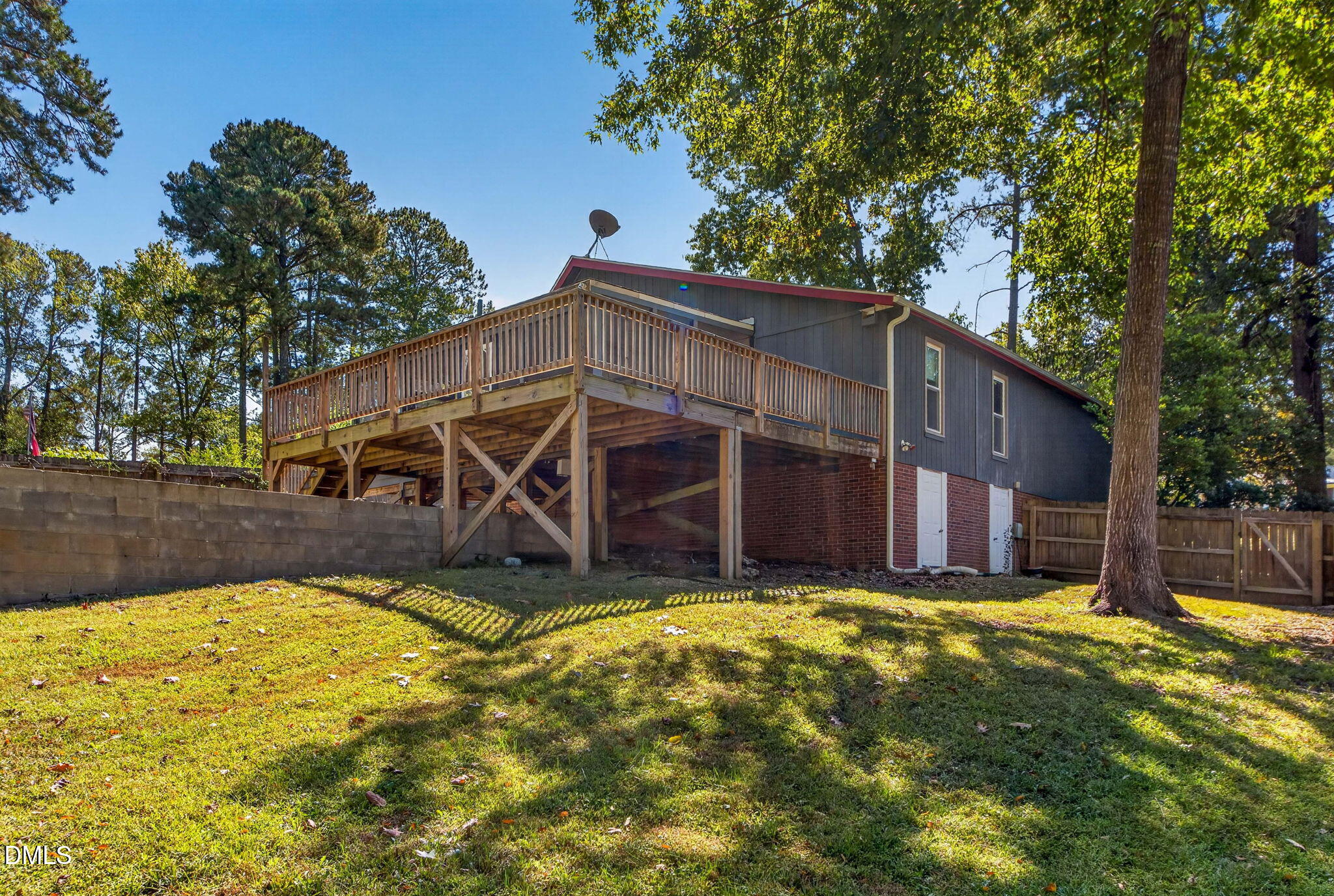 1712 Cranston Road Property Photo 43