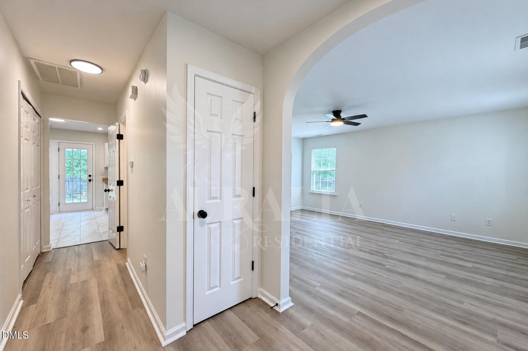 103 Doves Haven Drive Property Photo 4