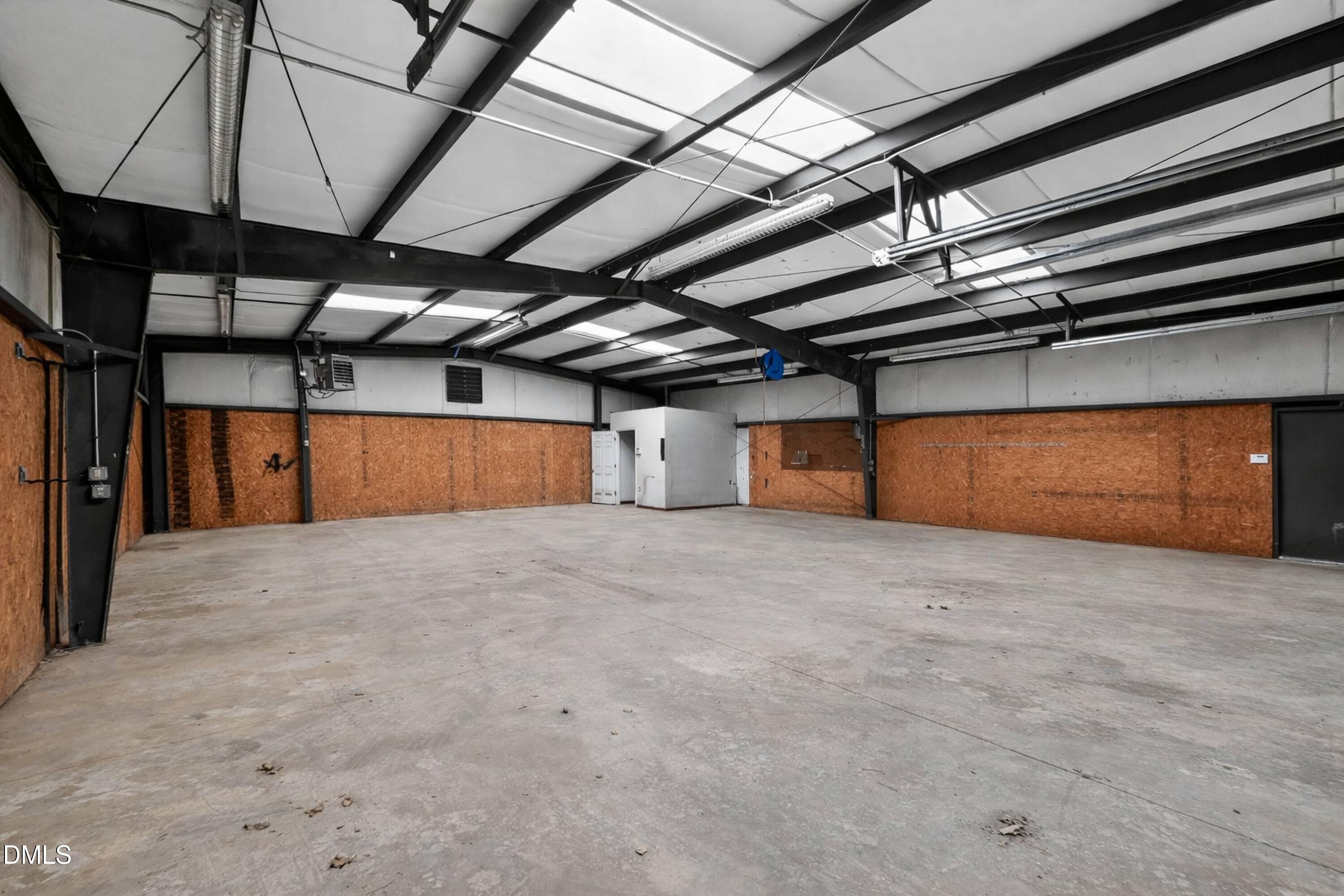 420 Shoffner Street Property Photo 2