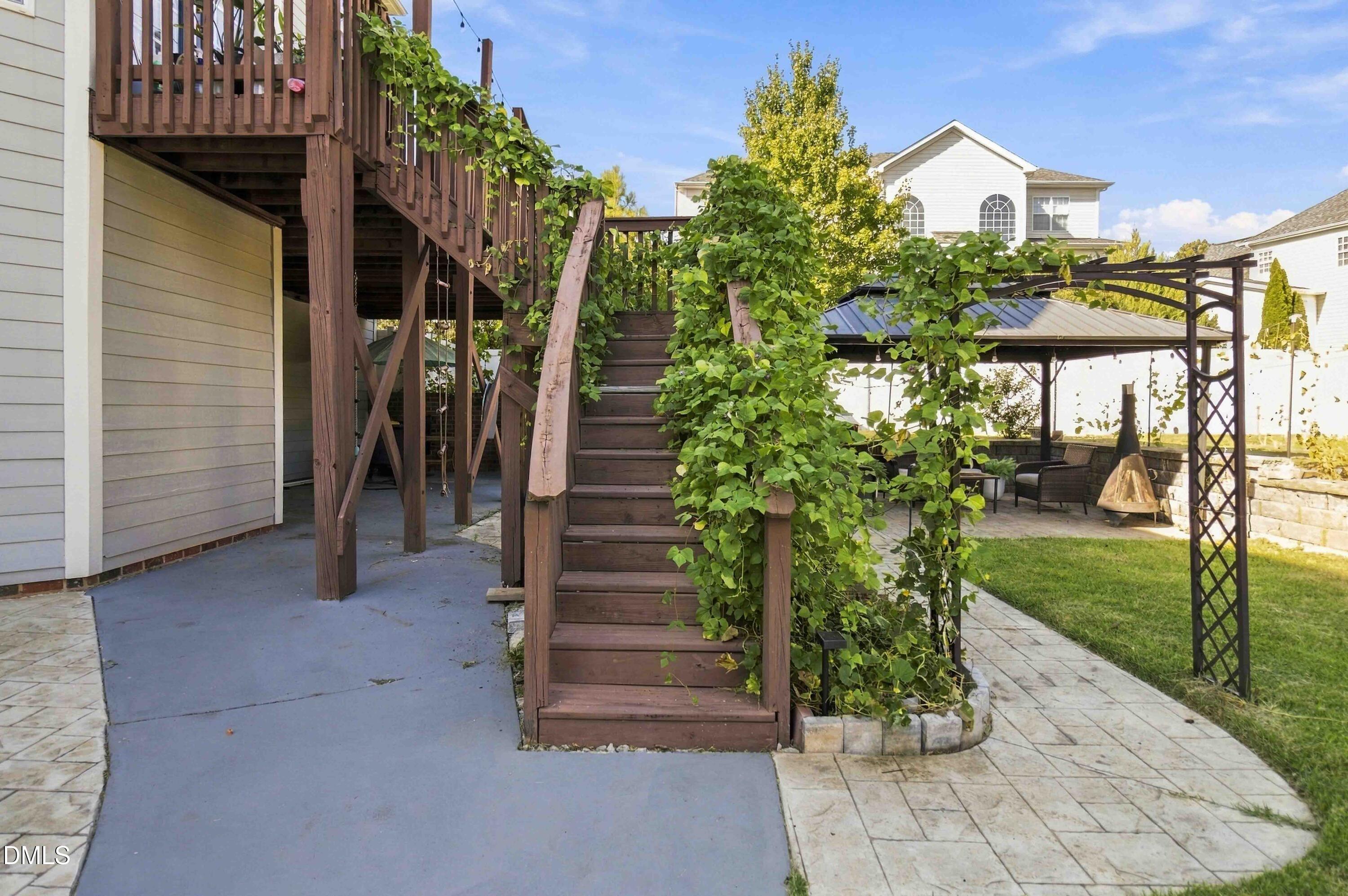 1912 Jadewood Drive Property Photo 77