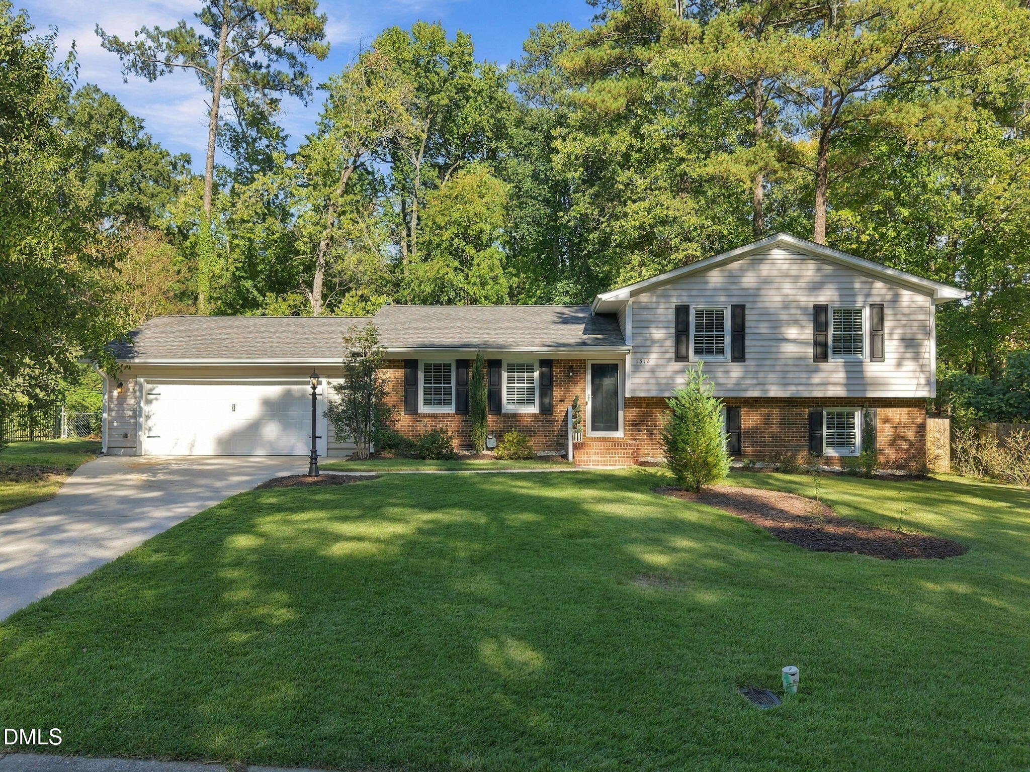 1512 Brooklyn Road Property Photo 1