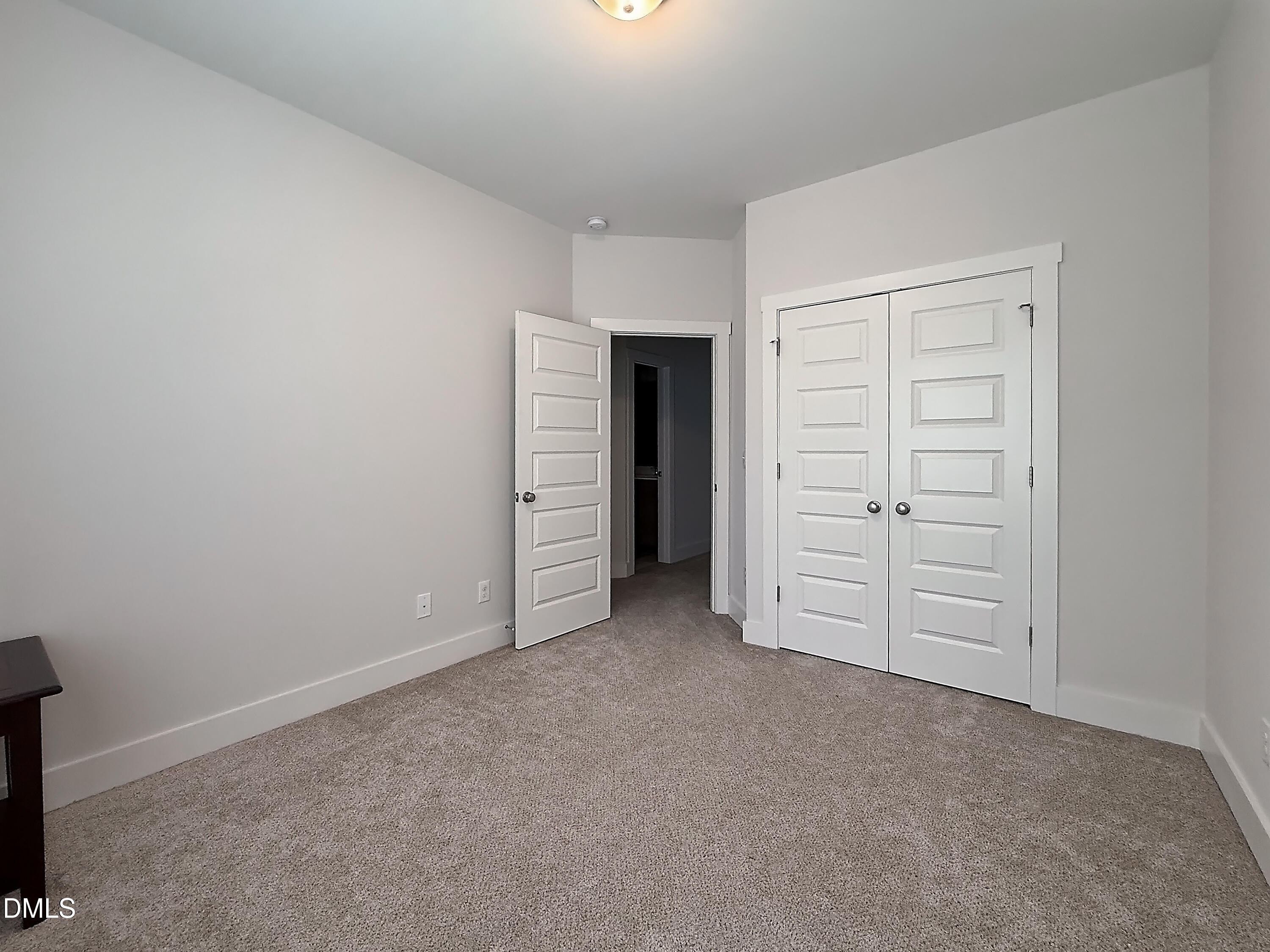 829 S Franklin Street Property Photo 11