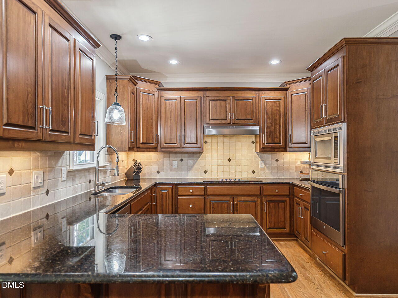 420 Falls Drive Property Photo 12