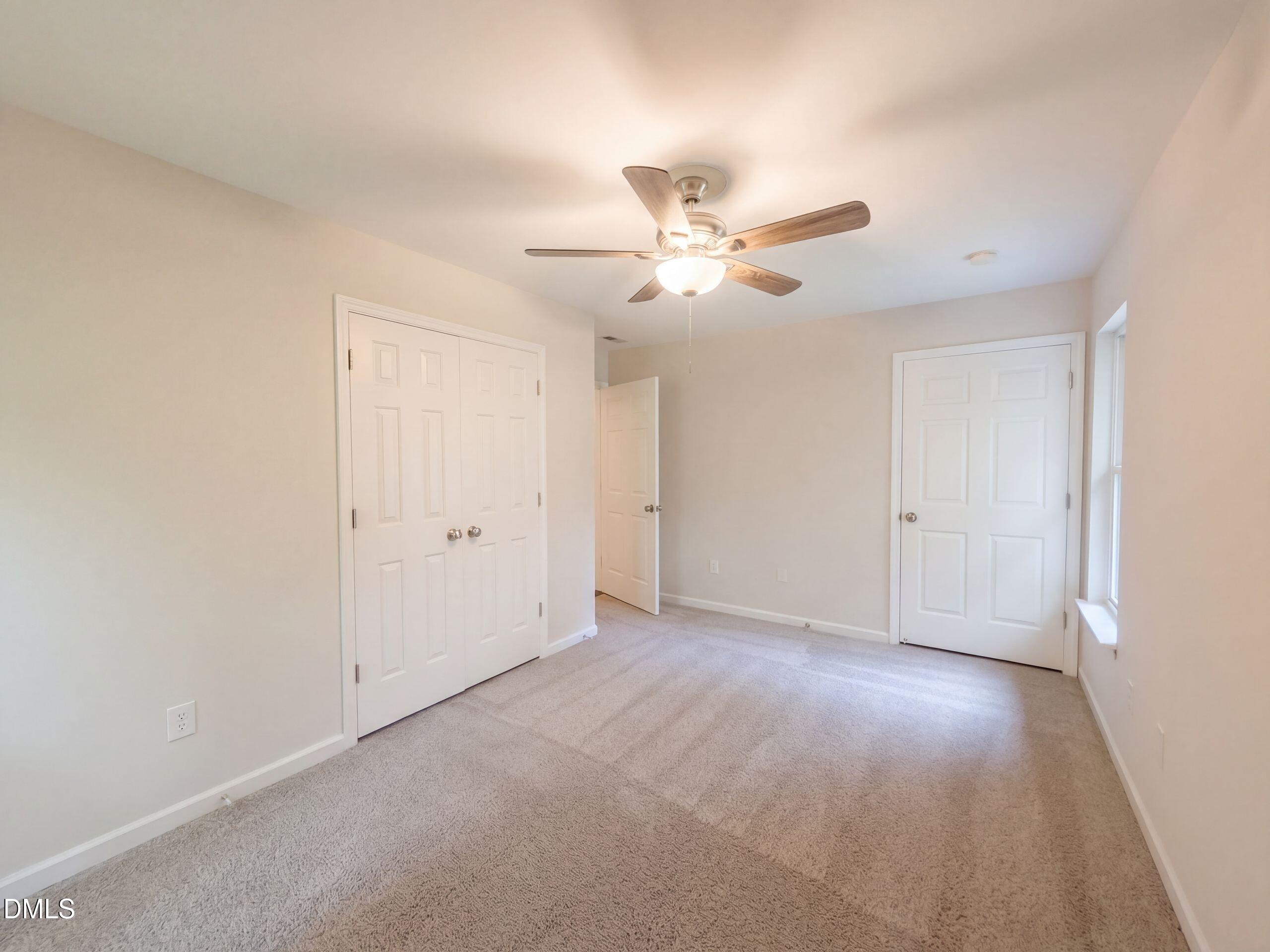 2513 Lindbergh Street Property Photo 4