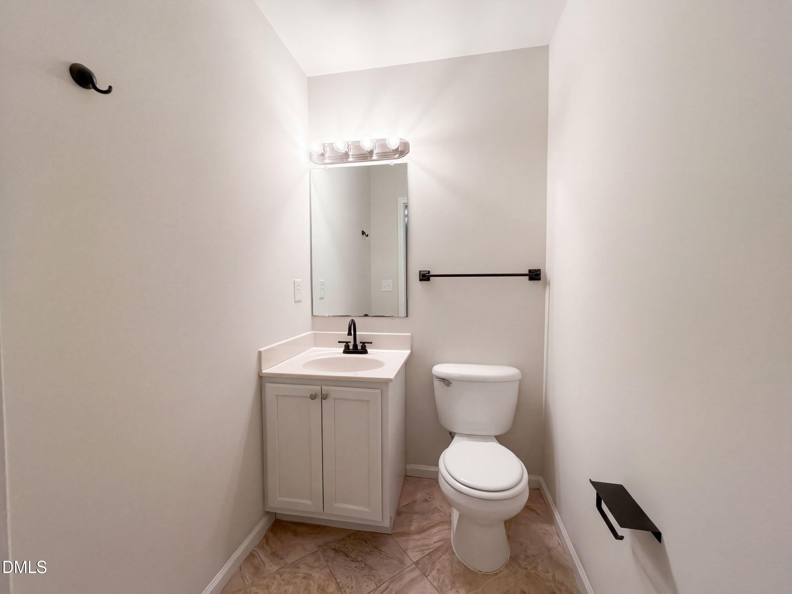 2513 Lindbergh Street Property Photo 7