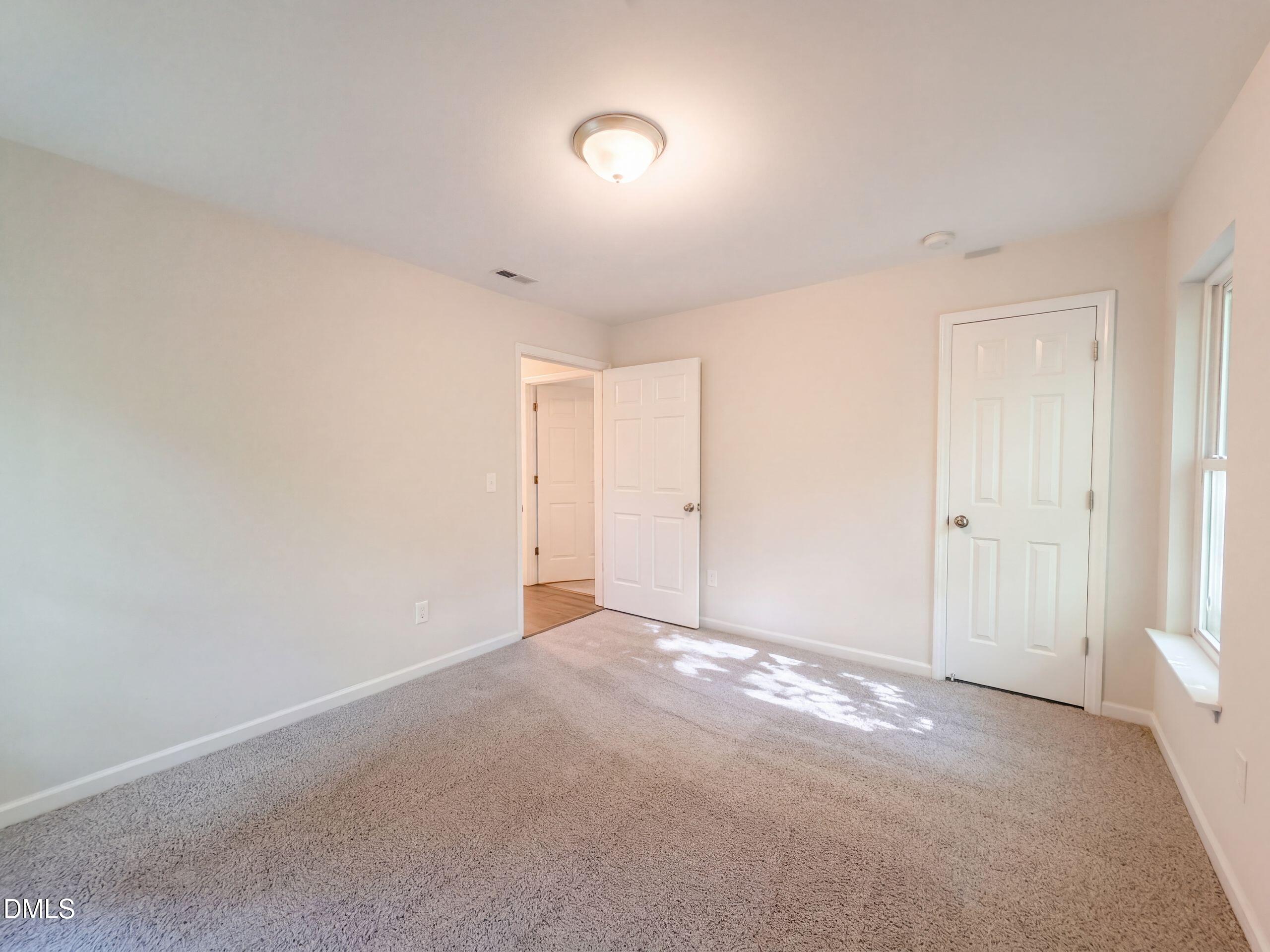 2513 Lindbergh Street Property Photo 12